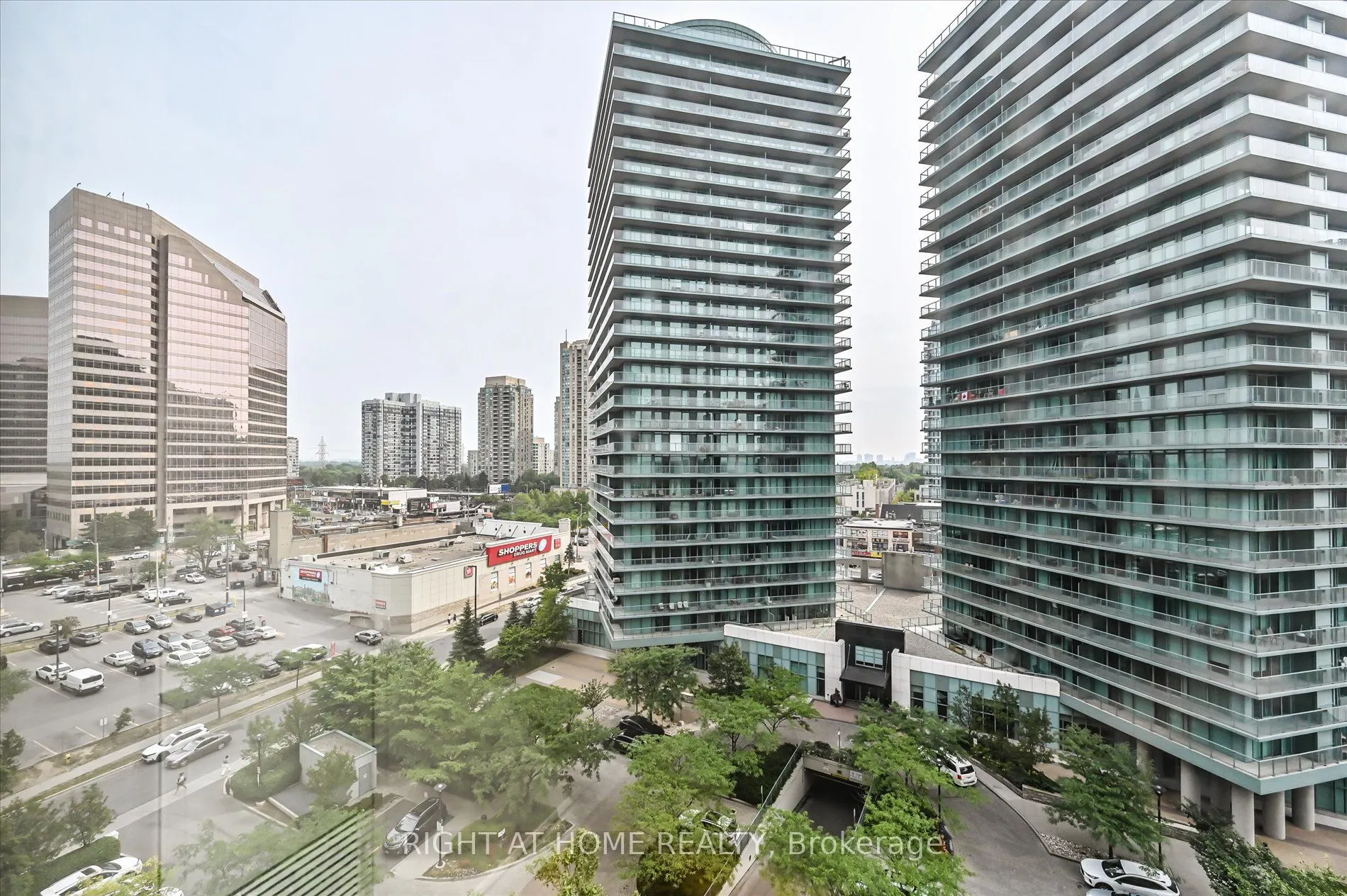 23 Lorraine Drive, #1118