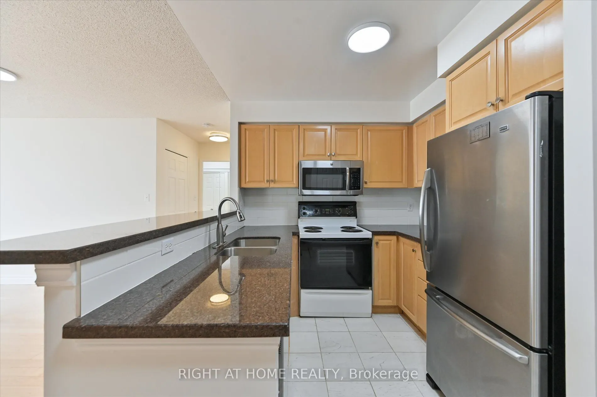 23 Lorraine Drive, #1118