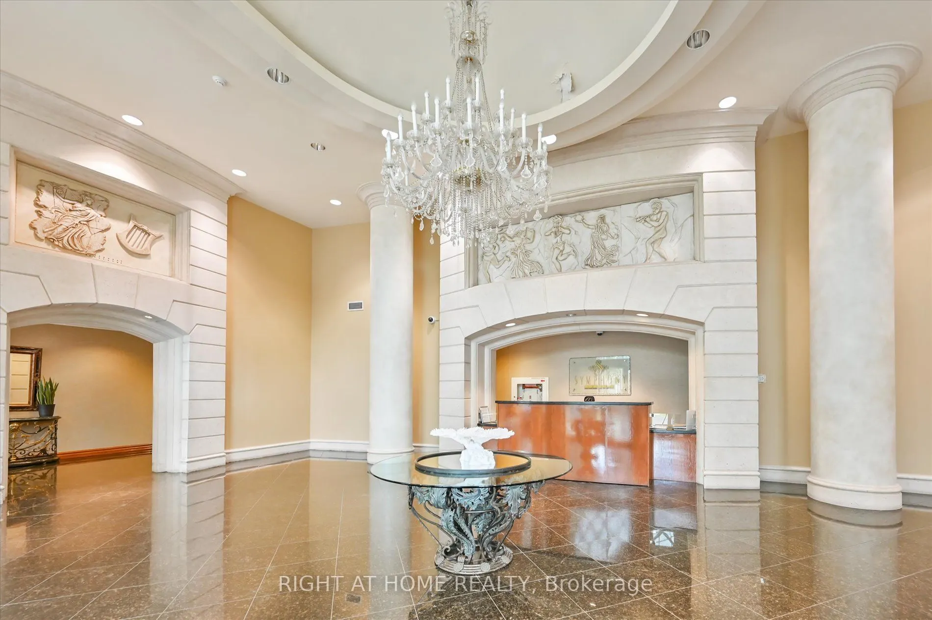 23 Lorraine Drive, #1118