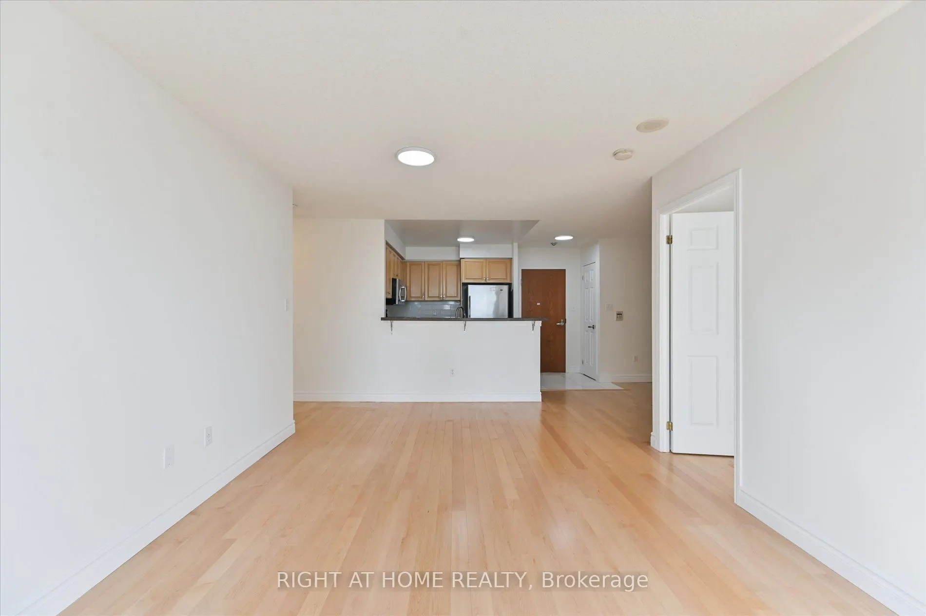 23 Lorraine Drive, #1118