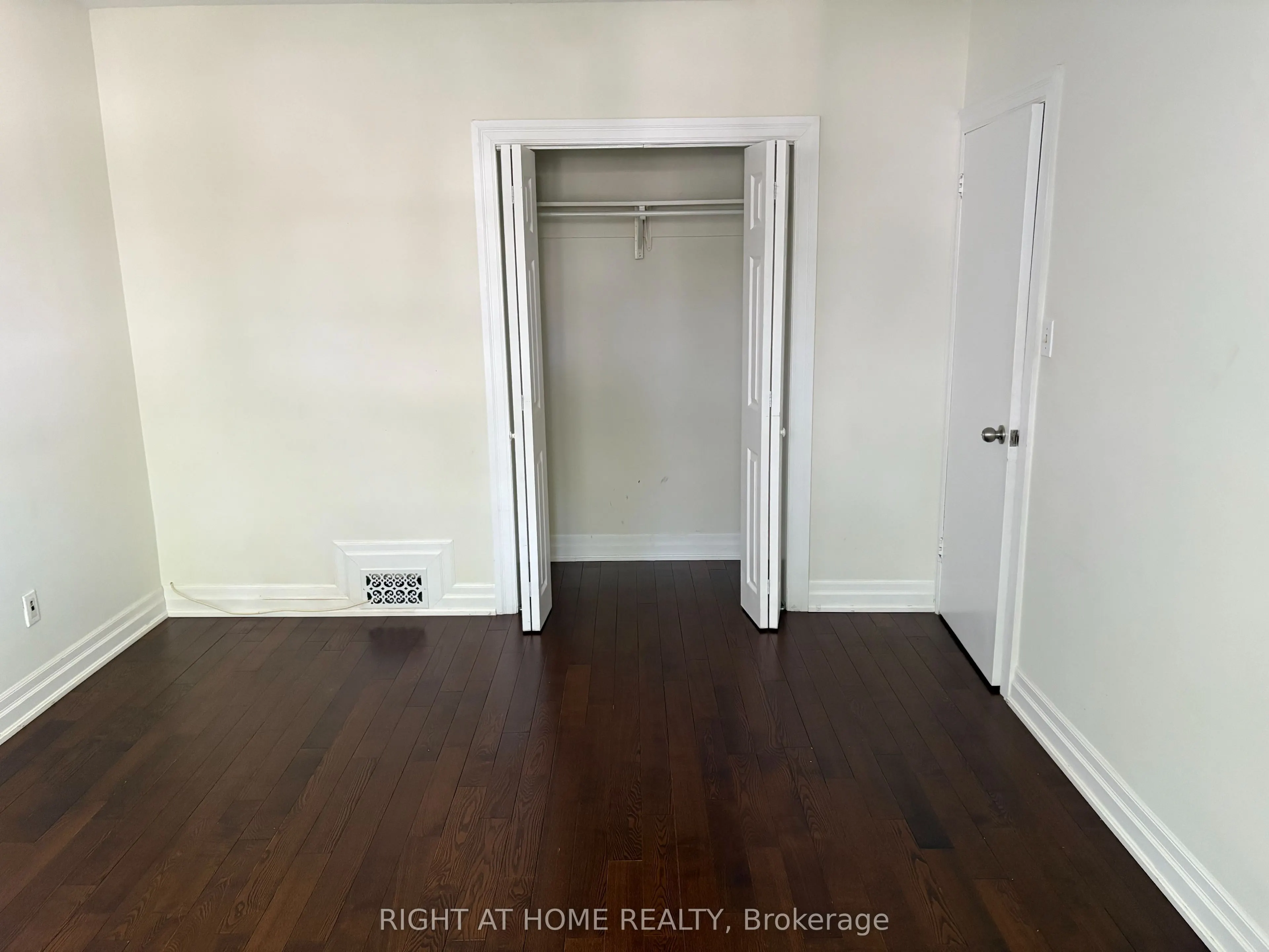 170 Bowood Avenue, #3