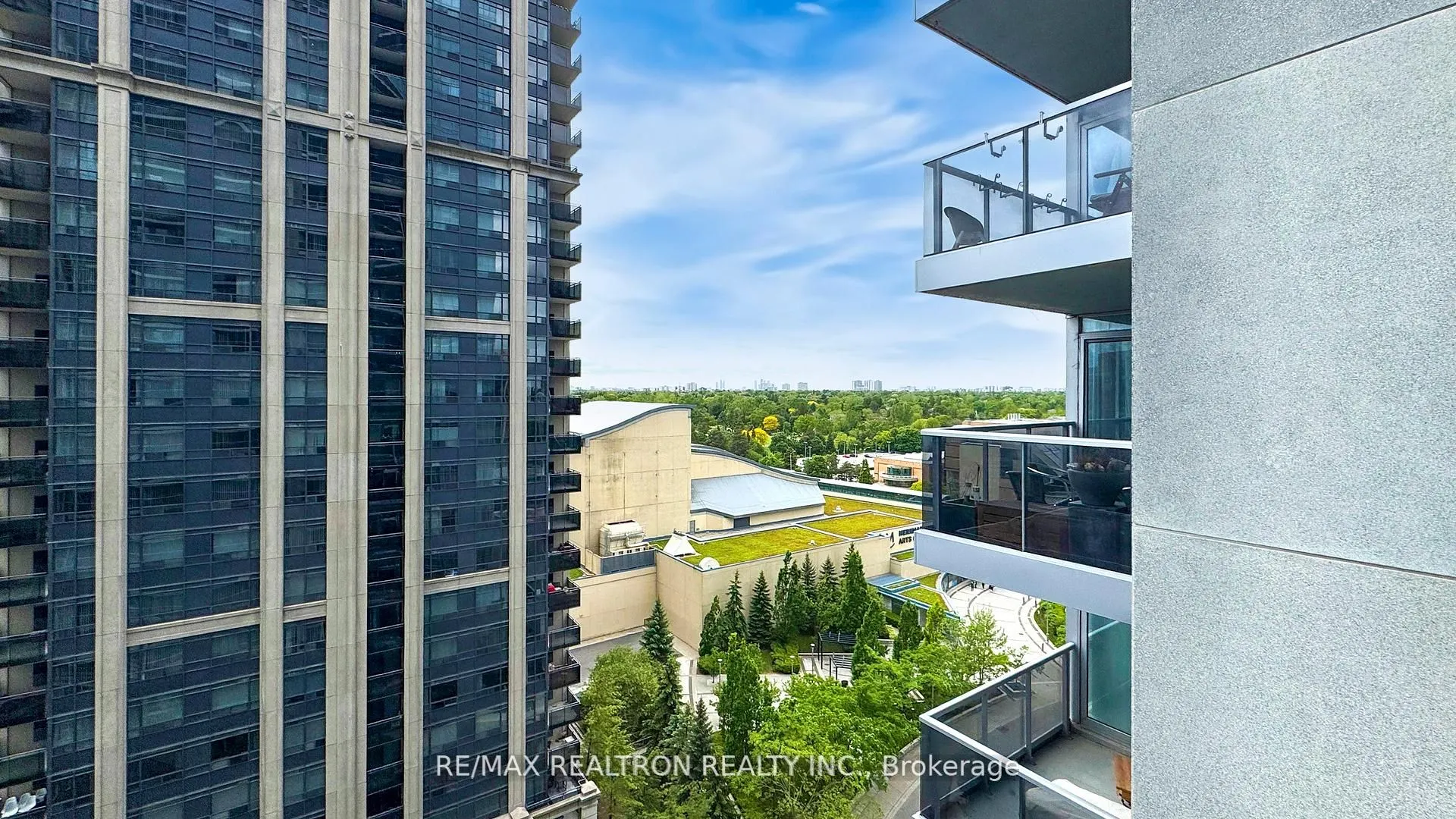 4978 Yonge Street, #1608