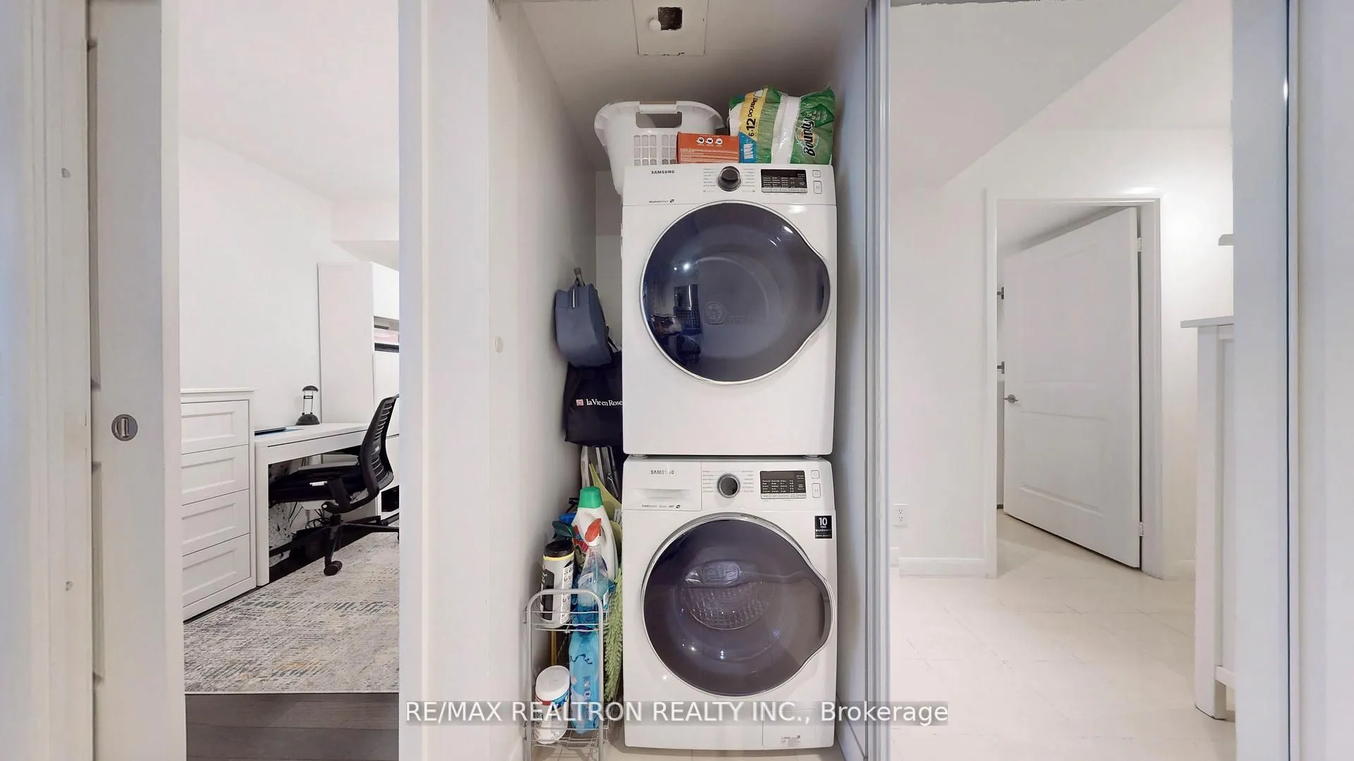 4978 Yonge Street, #1608