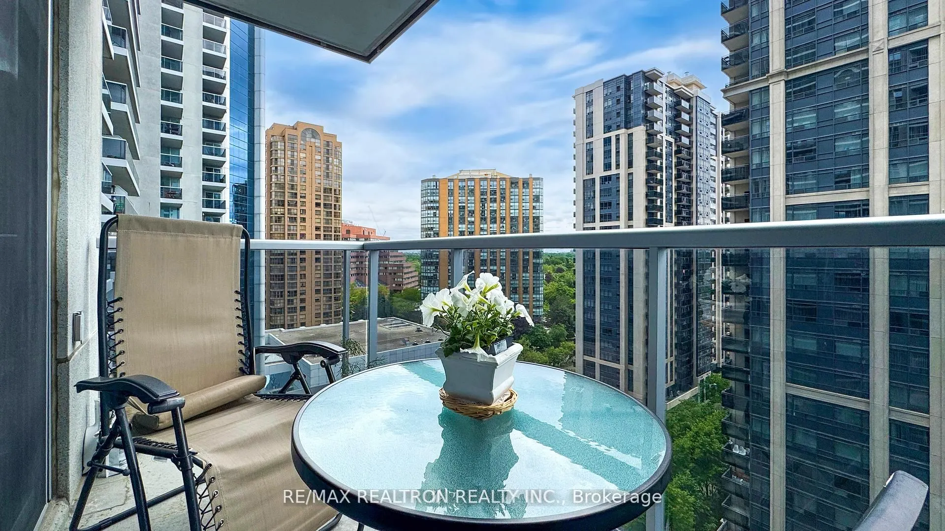 4978 Yonge Street, #1608