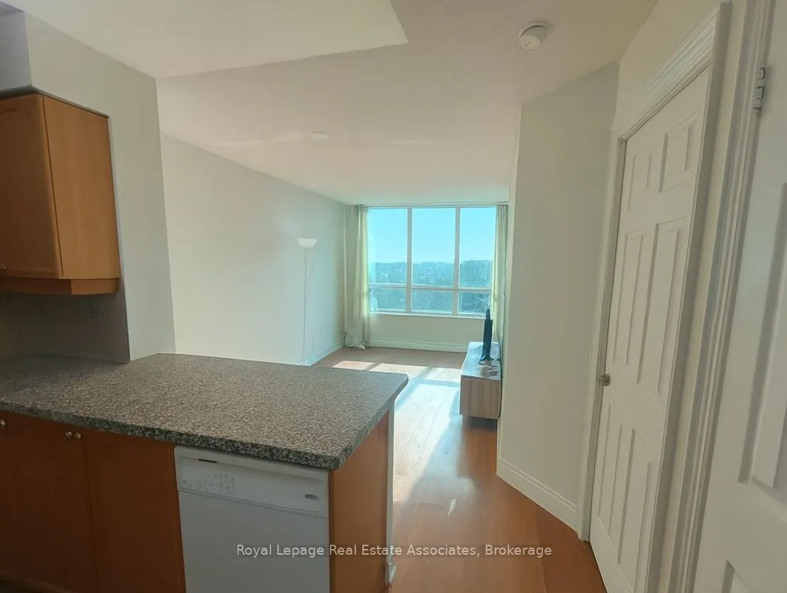 15 Greenview Avenue, #708