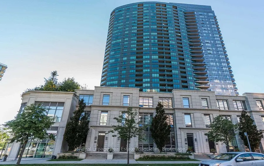 15 Greenview Avenue, #708