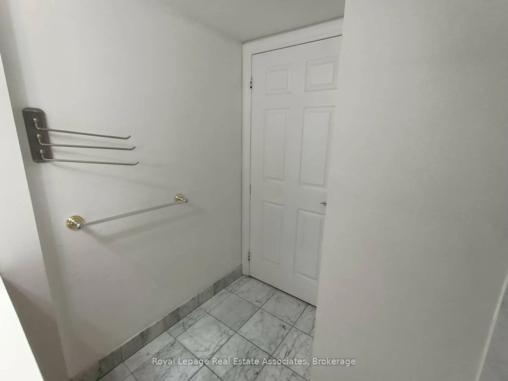 15 Greenview Avenue, #708