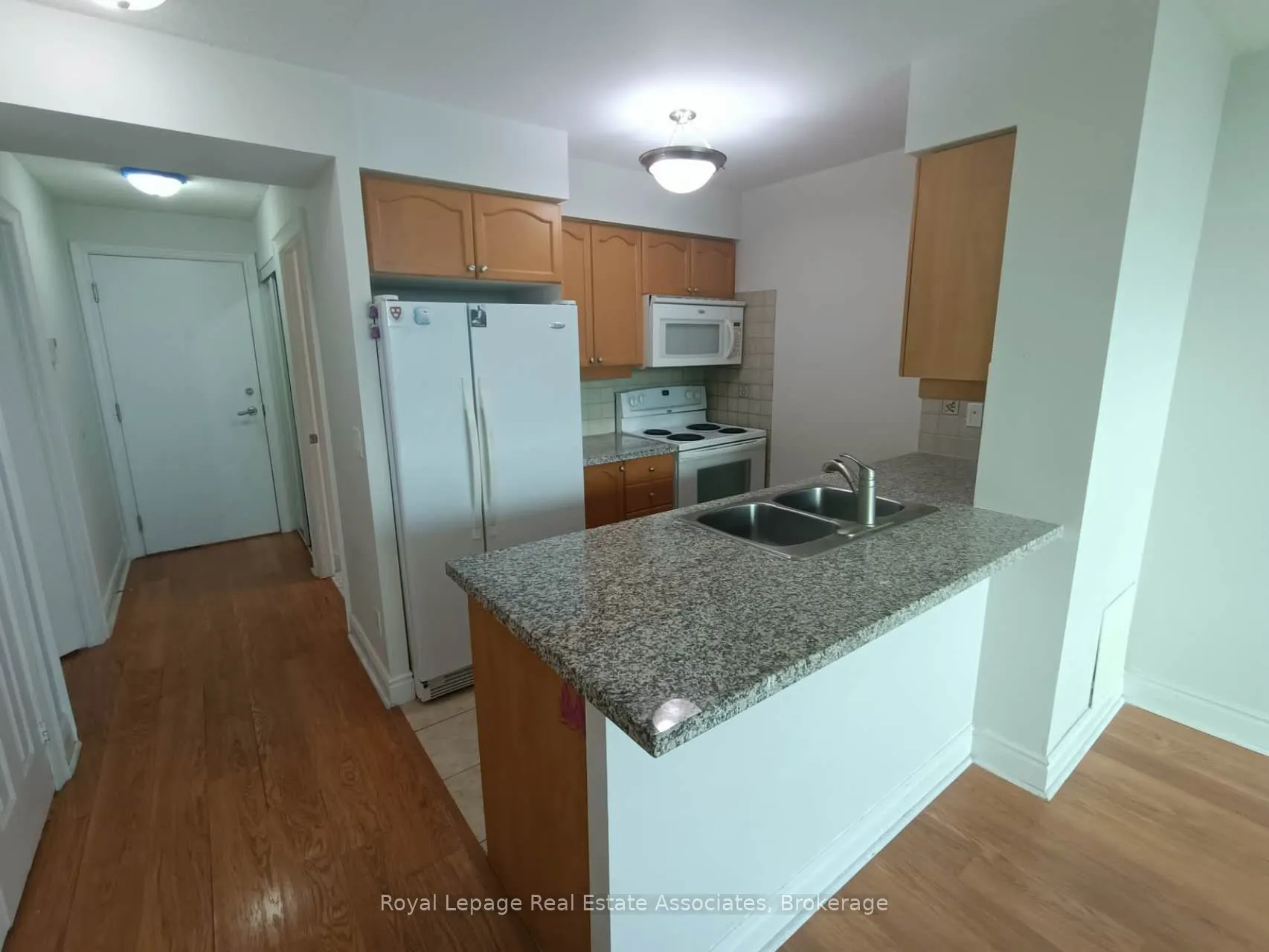15 Greenview Avenue, #708