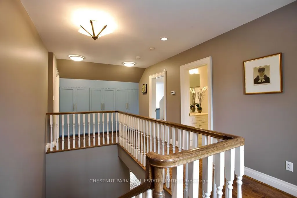 4 Corrigan Close