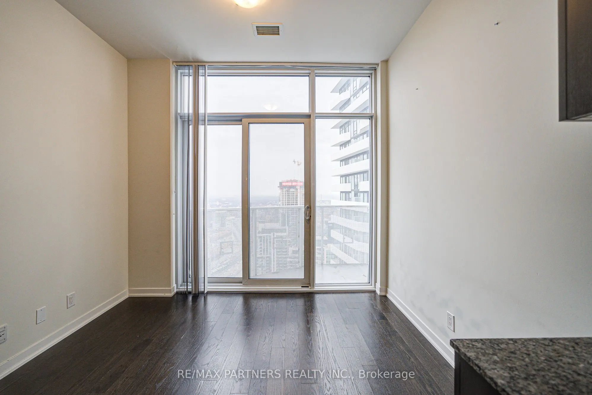 100 Harbour Street, #6805