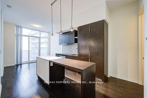 100 Harbour Street, #6805