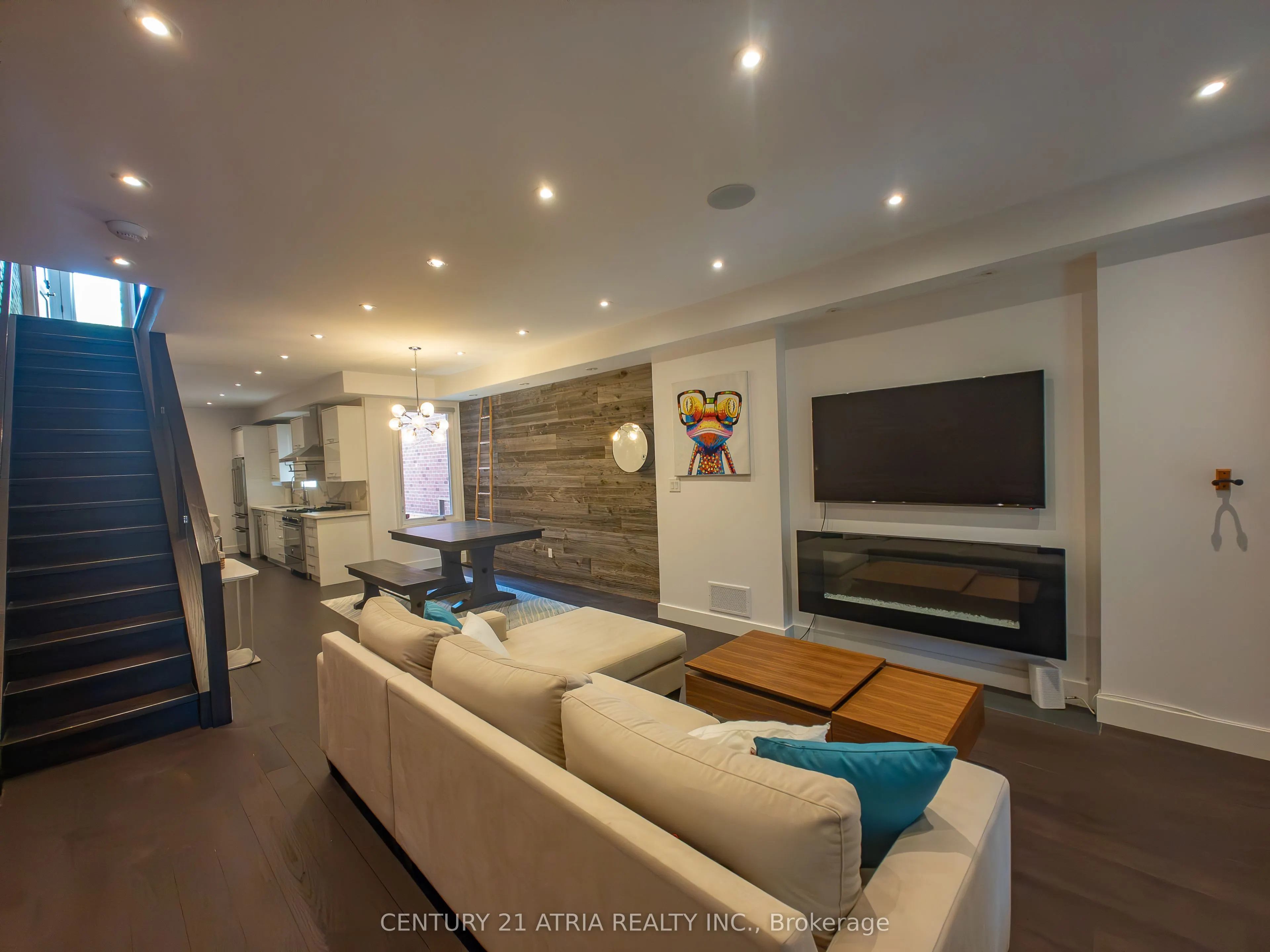 329A Clinton Street