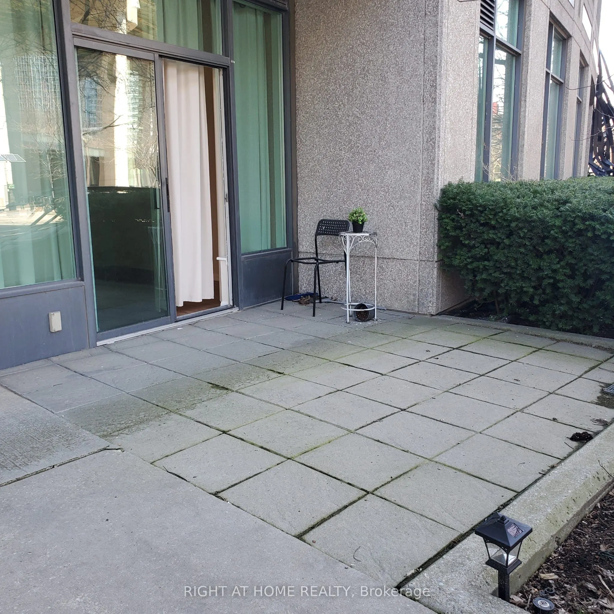 231 Fort York Boulevard, #115