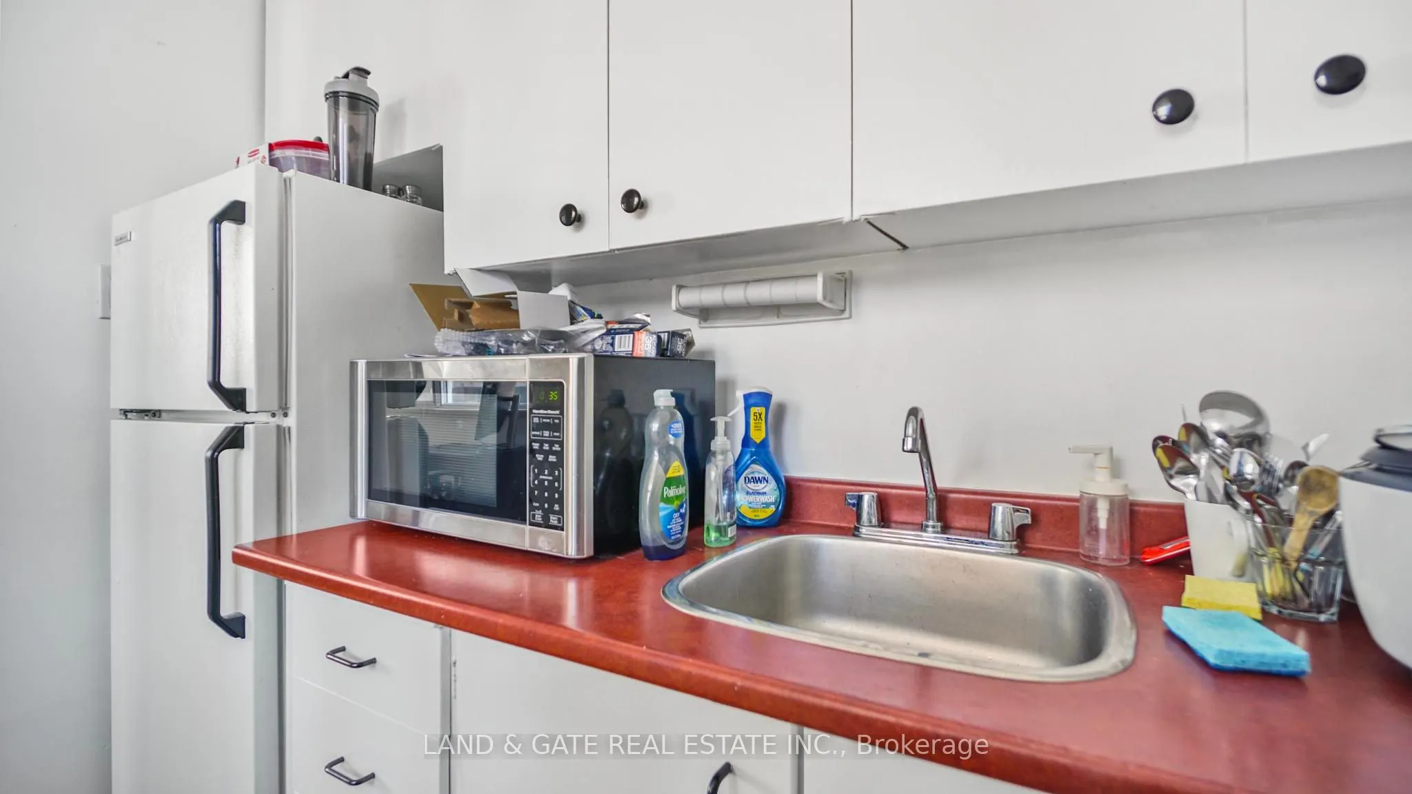 30 Gloucester Street, #1607