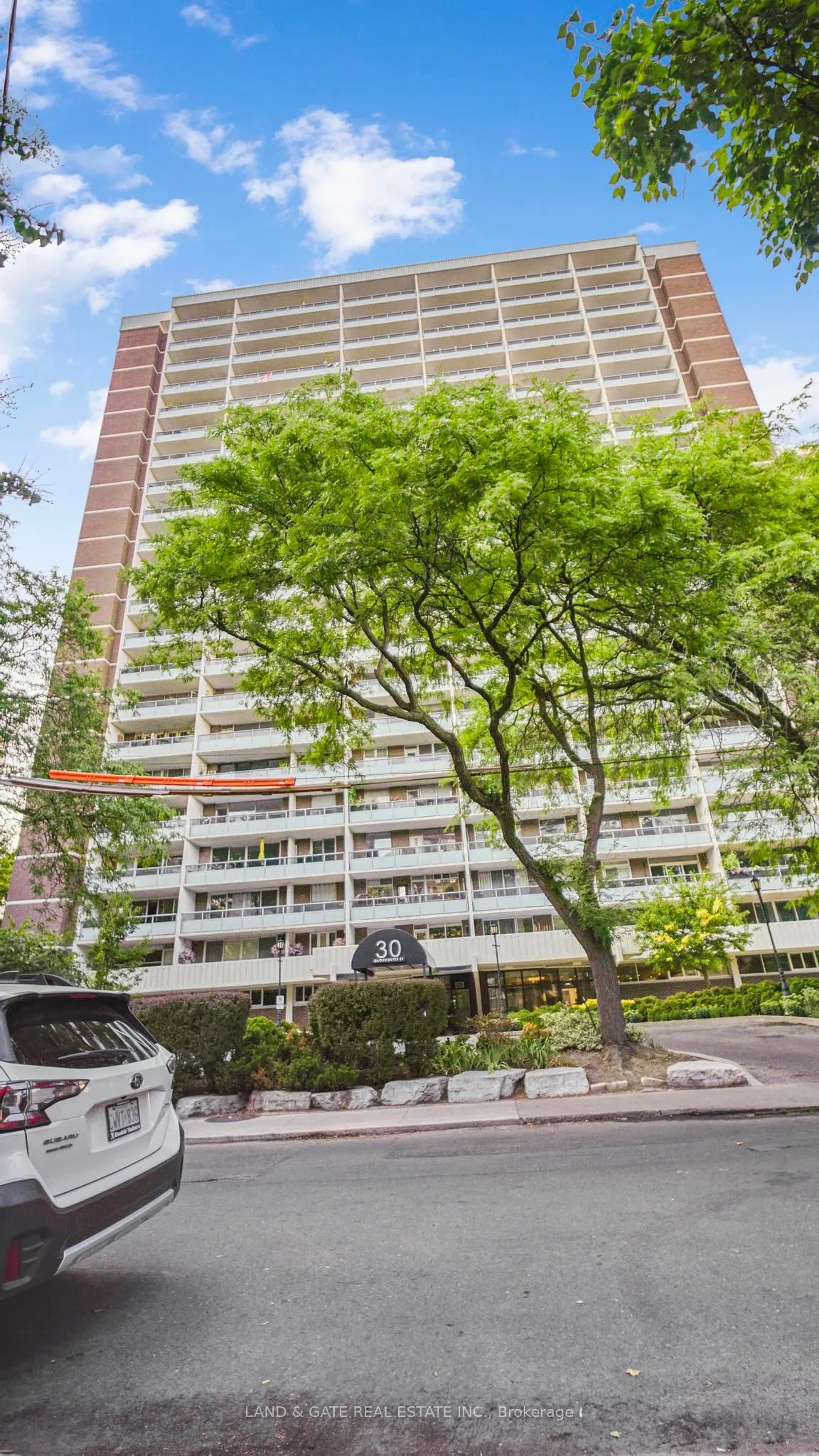 30 Gloucester Street, #1607