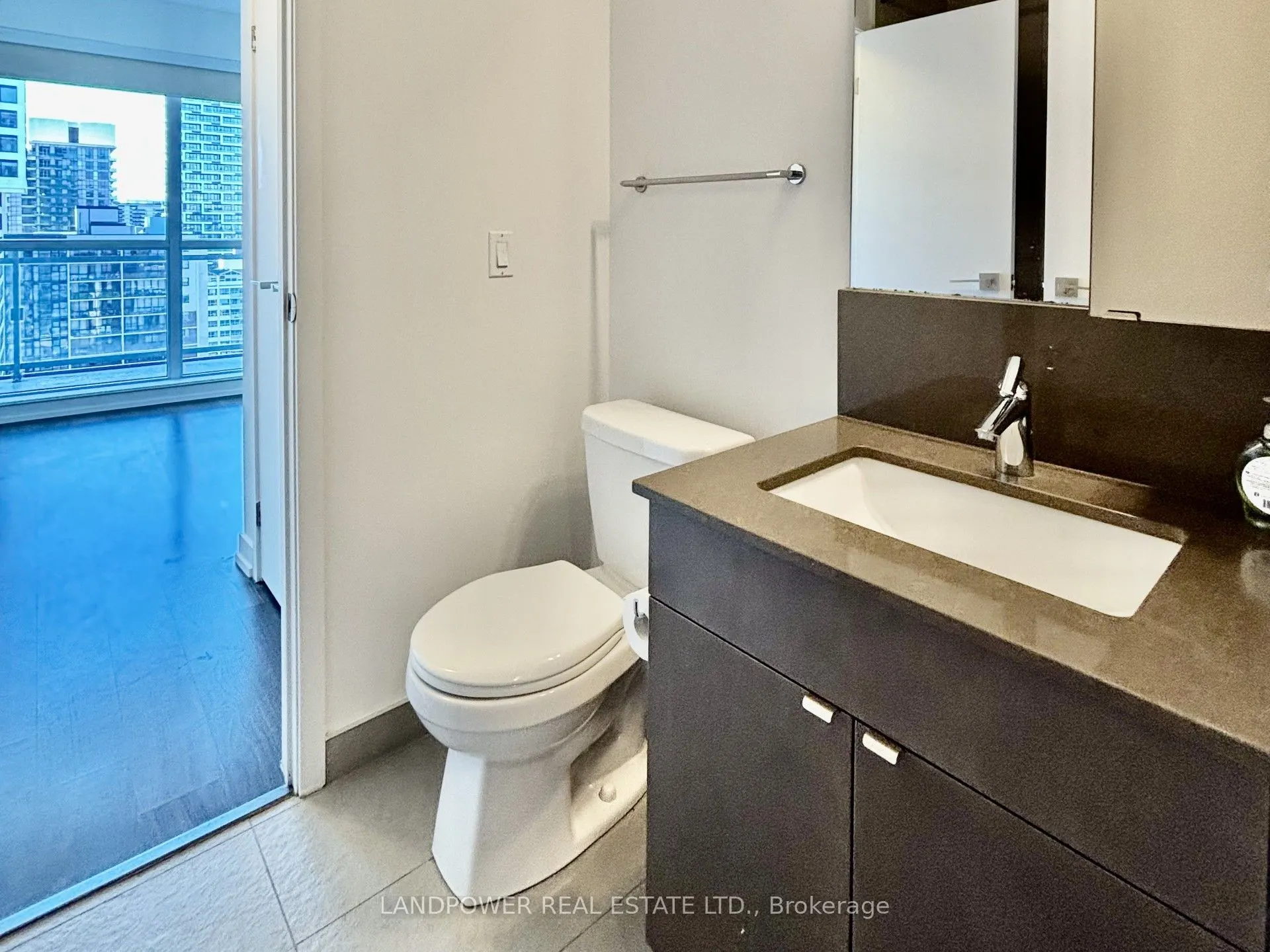 89 Dunfield Avenue, #1704