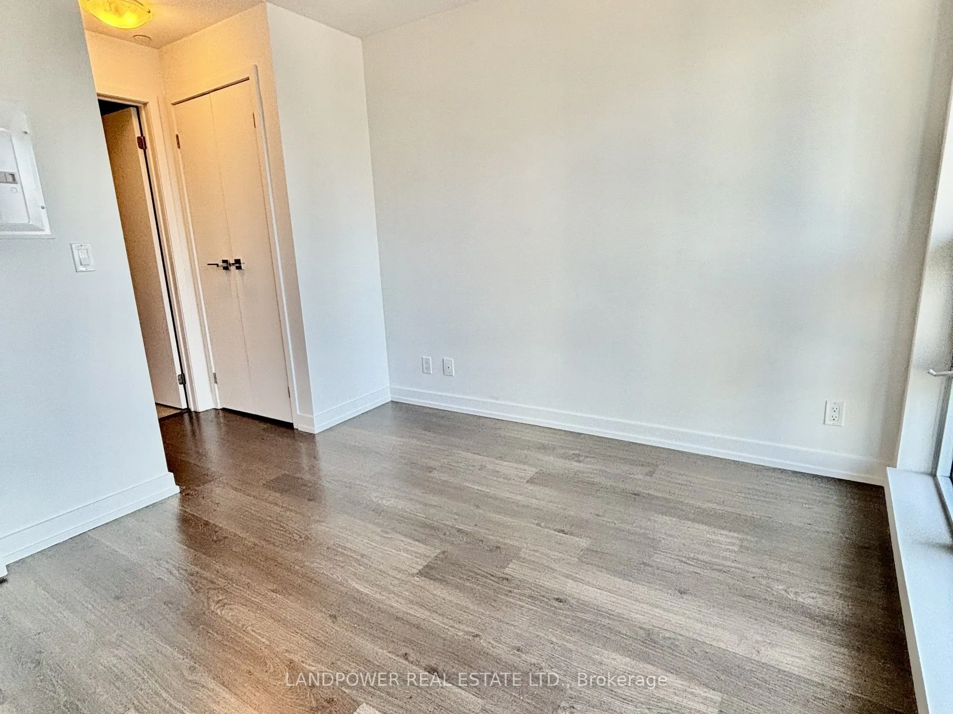 89 Dunfield Avenue, #1704