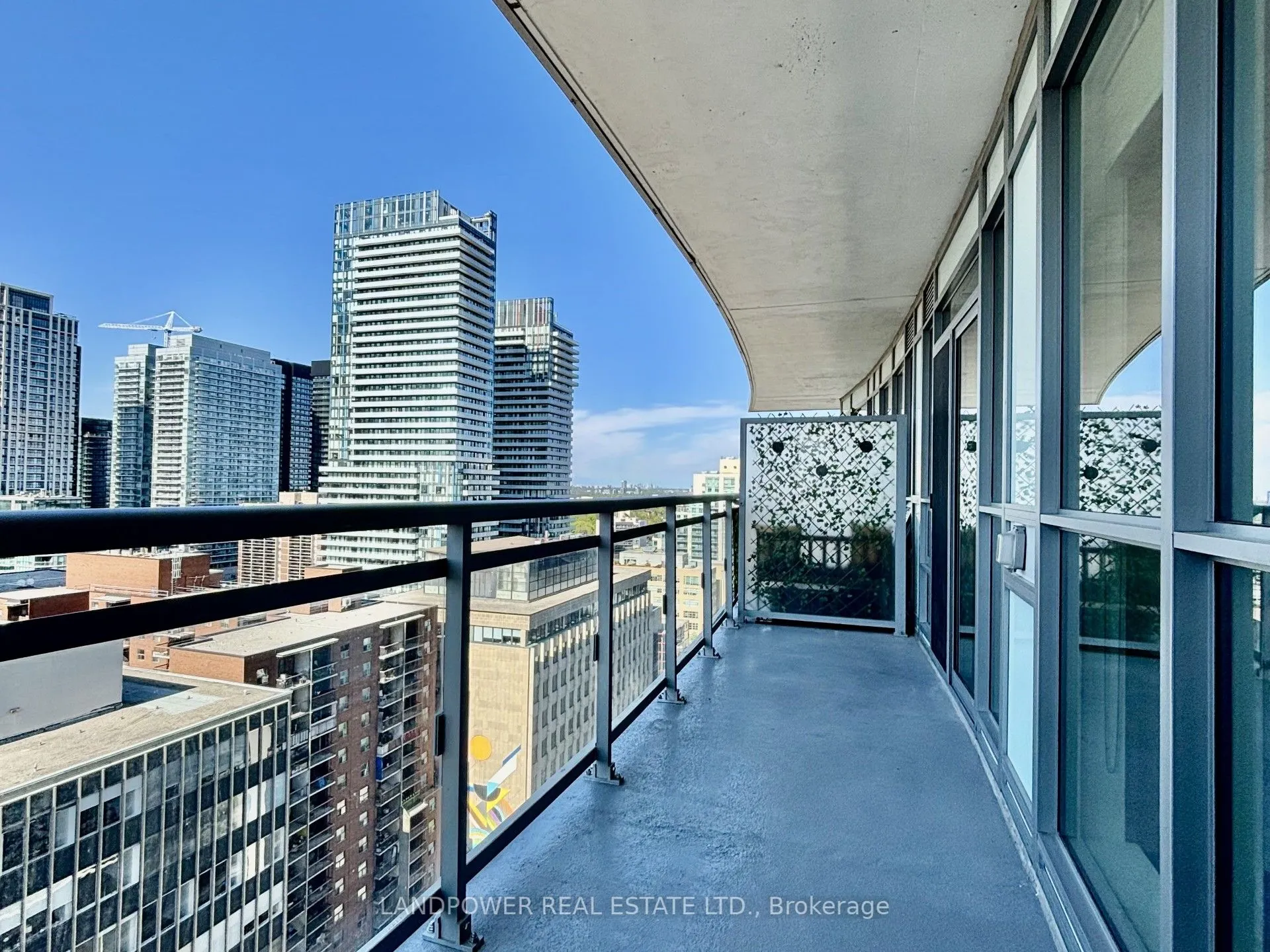 89 Dunfield Avenue, #1704