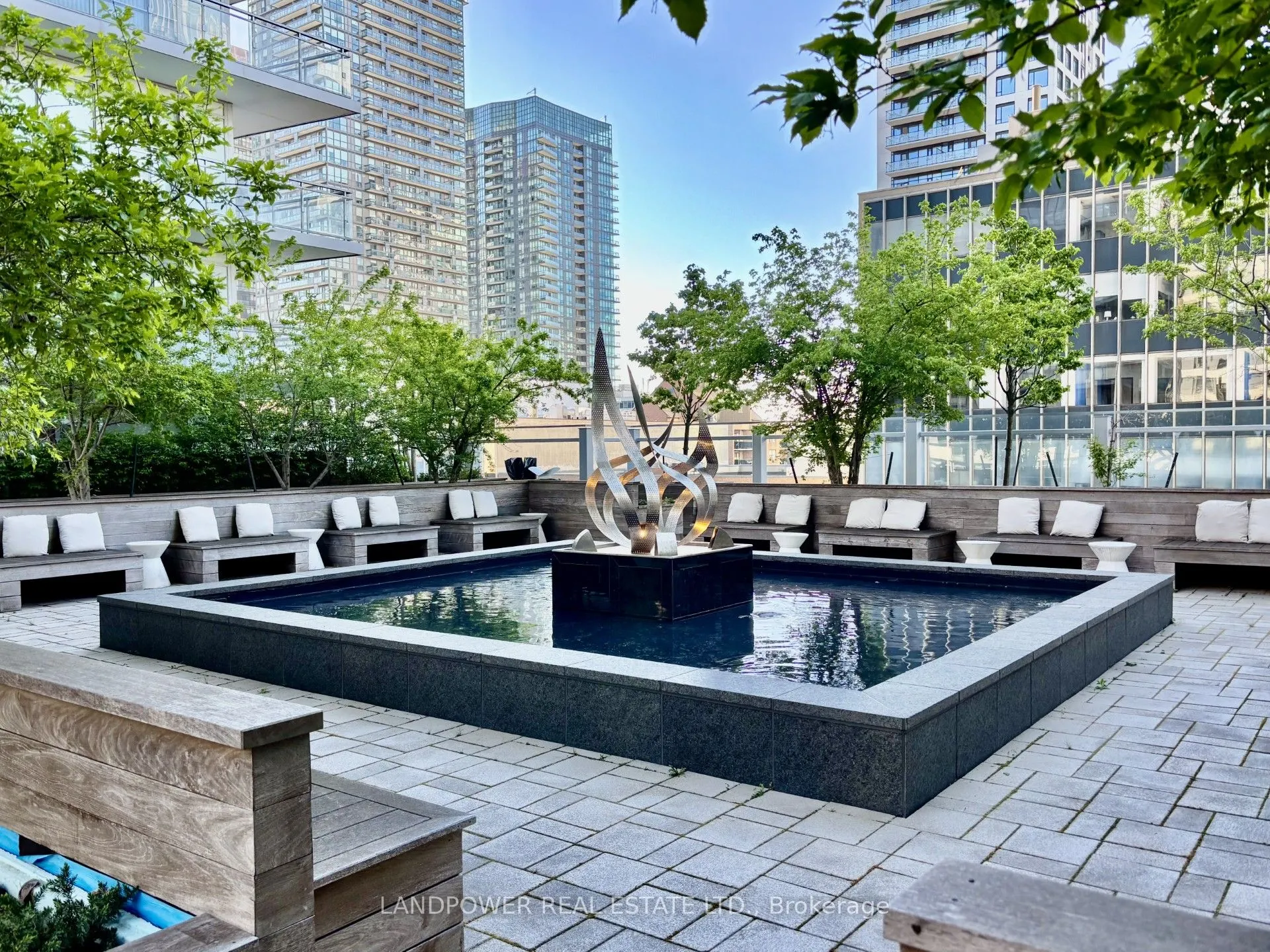 89 Dunfield Avenue, #1704