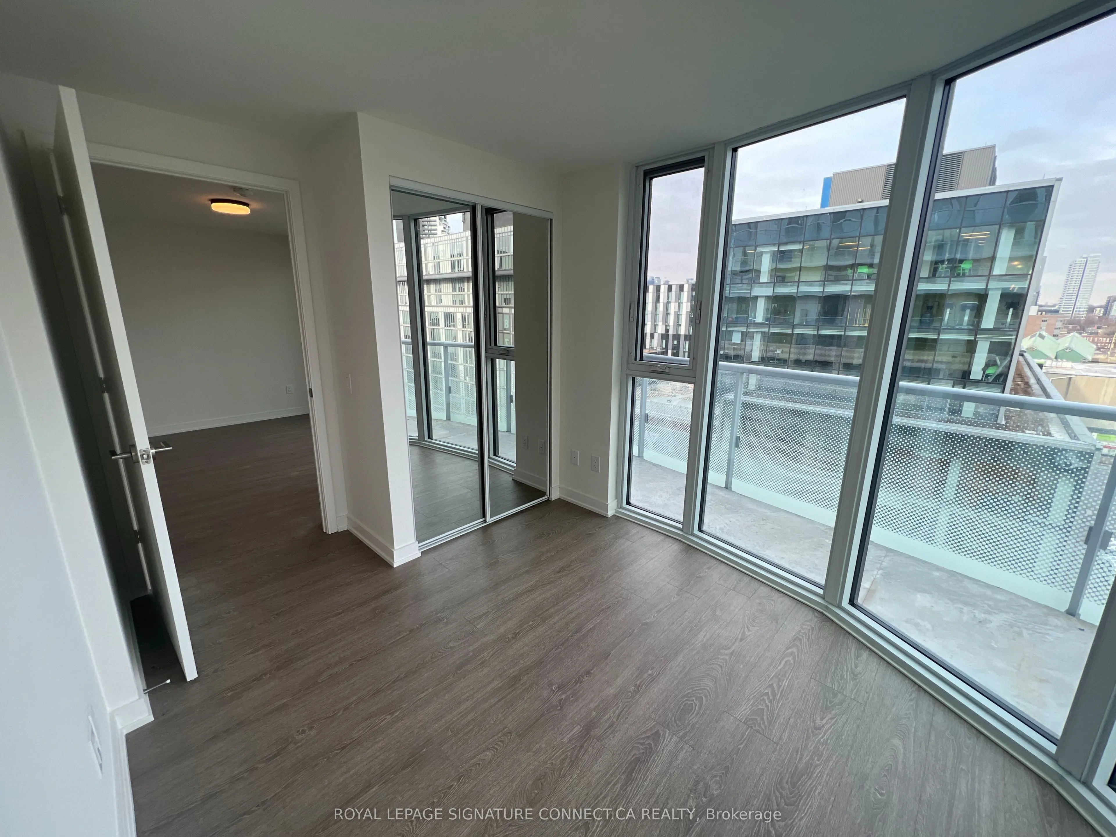 425 Front Street E, #805