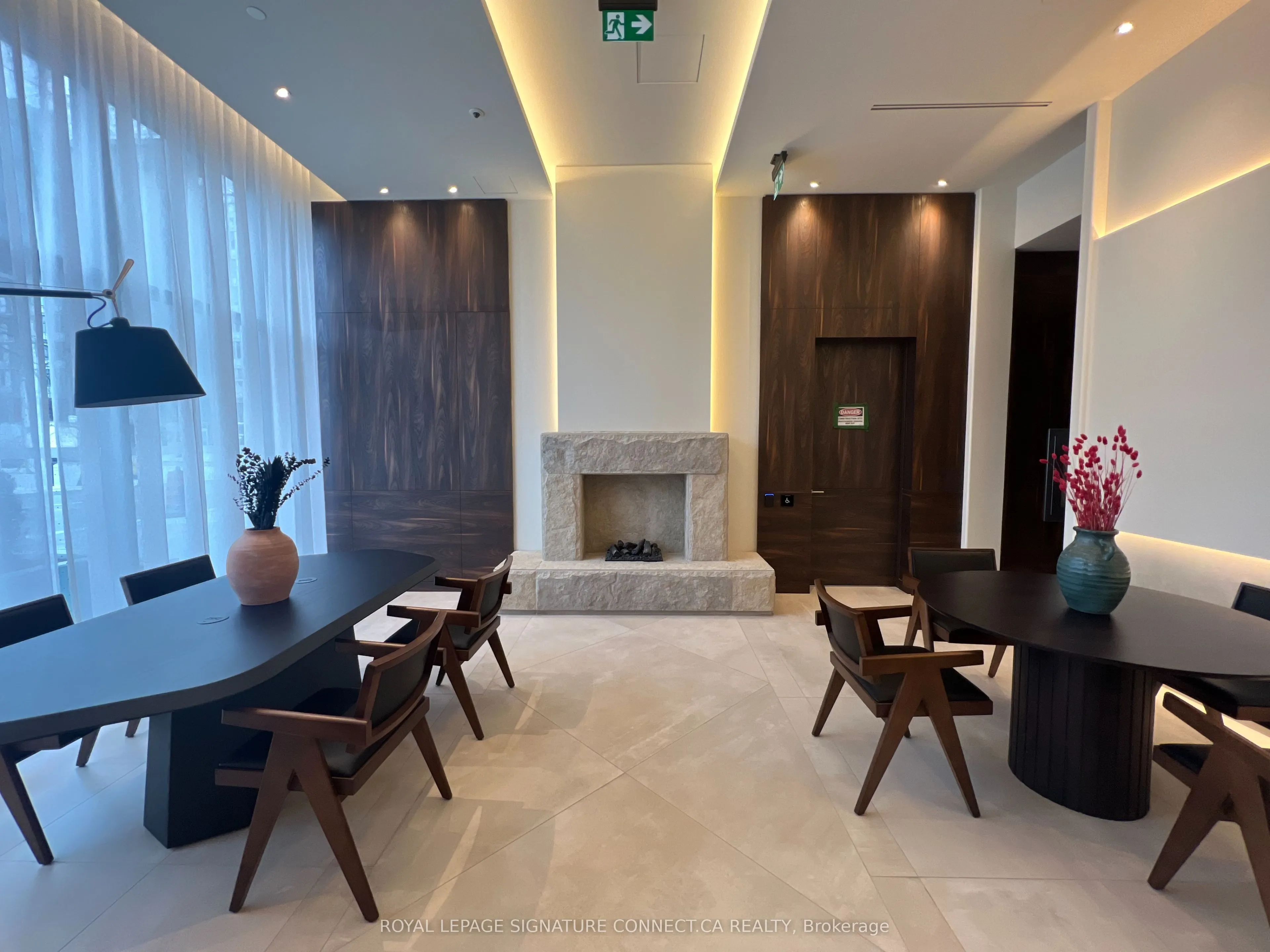 425 Front Street E, #805