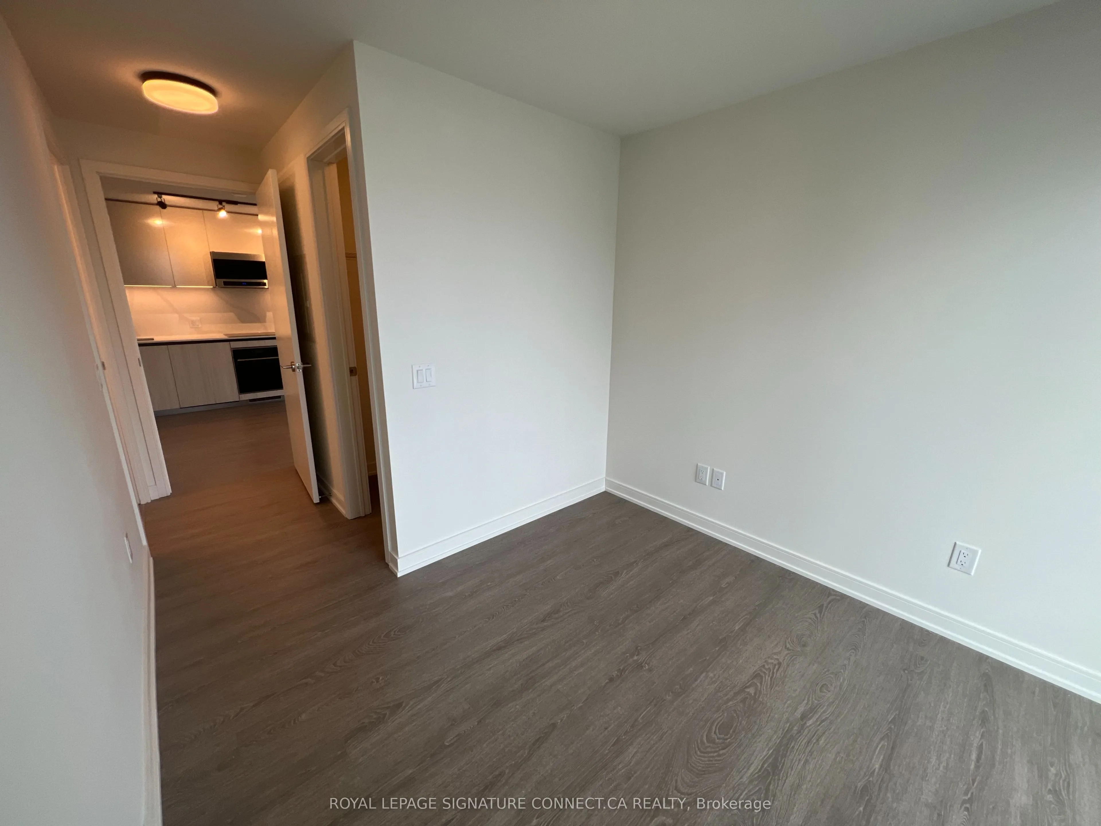 425 Front Street E, #805