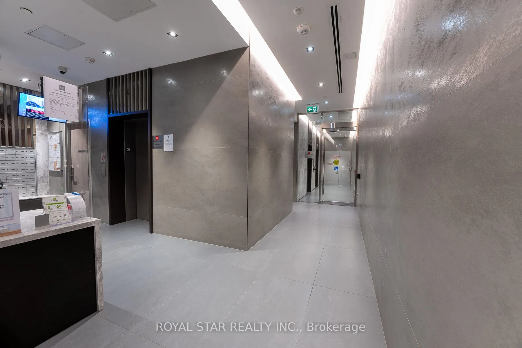 215 Queen Street W, #601