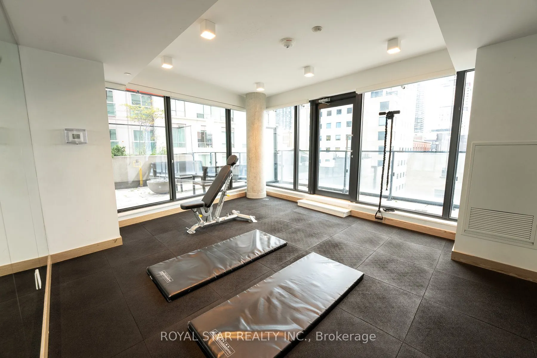 215 Queen Street W, #601