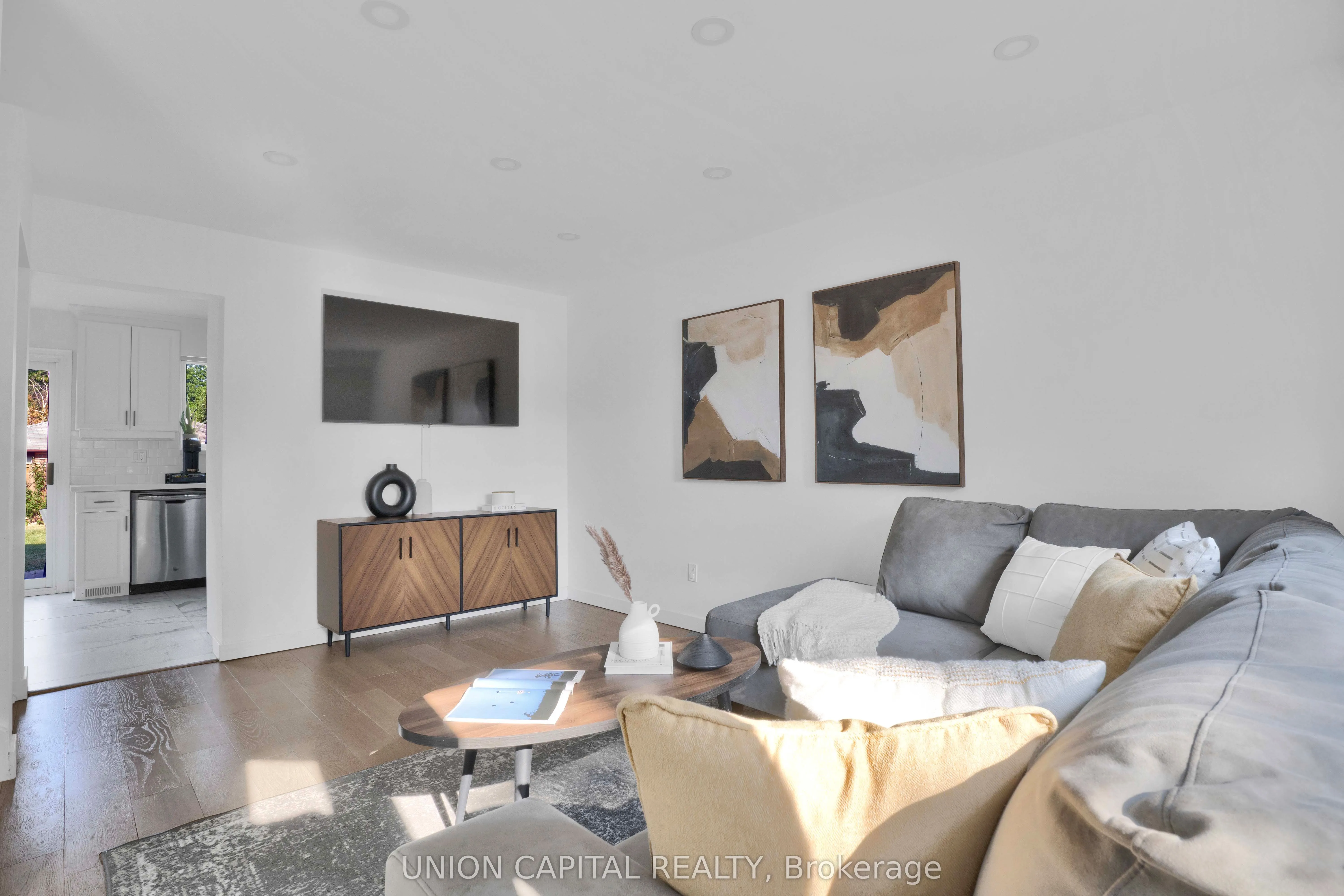 378 Hollyberry Trail