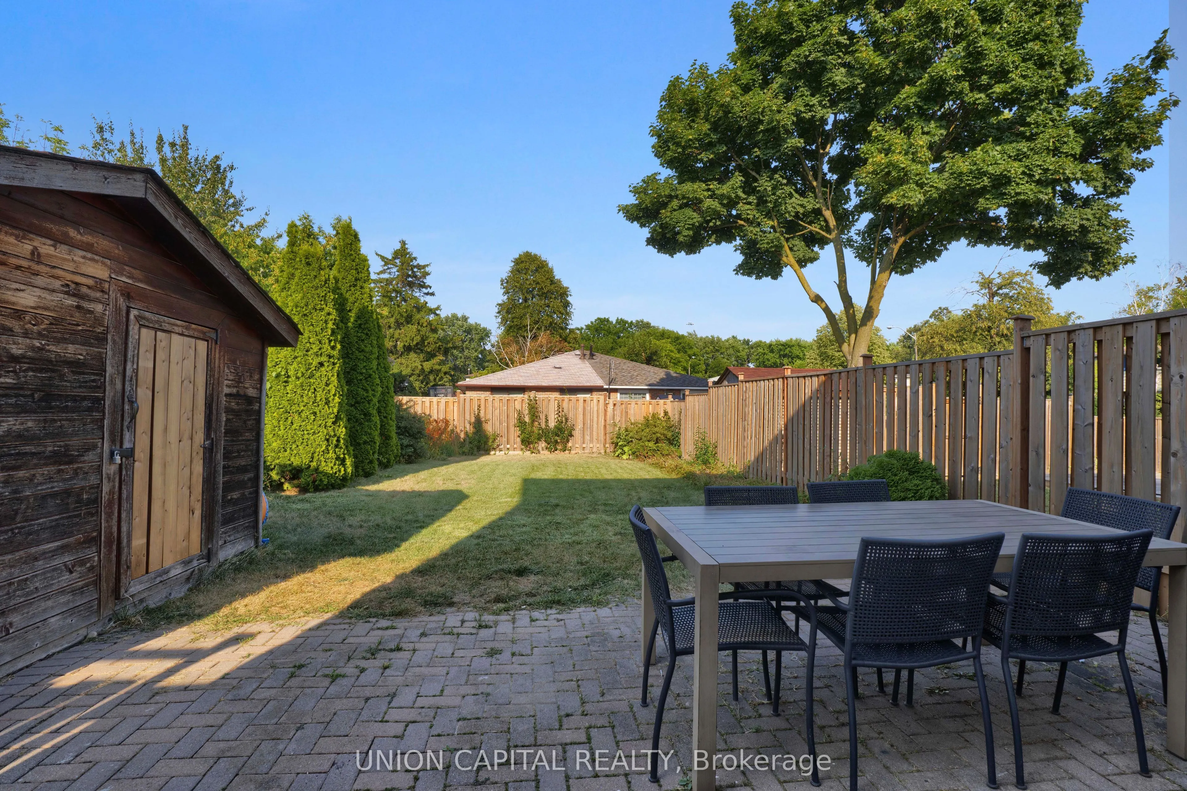 378 Hollyberry Trail