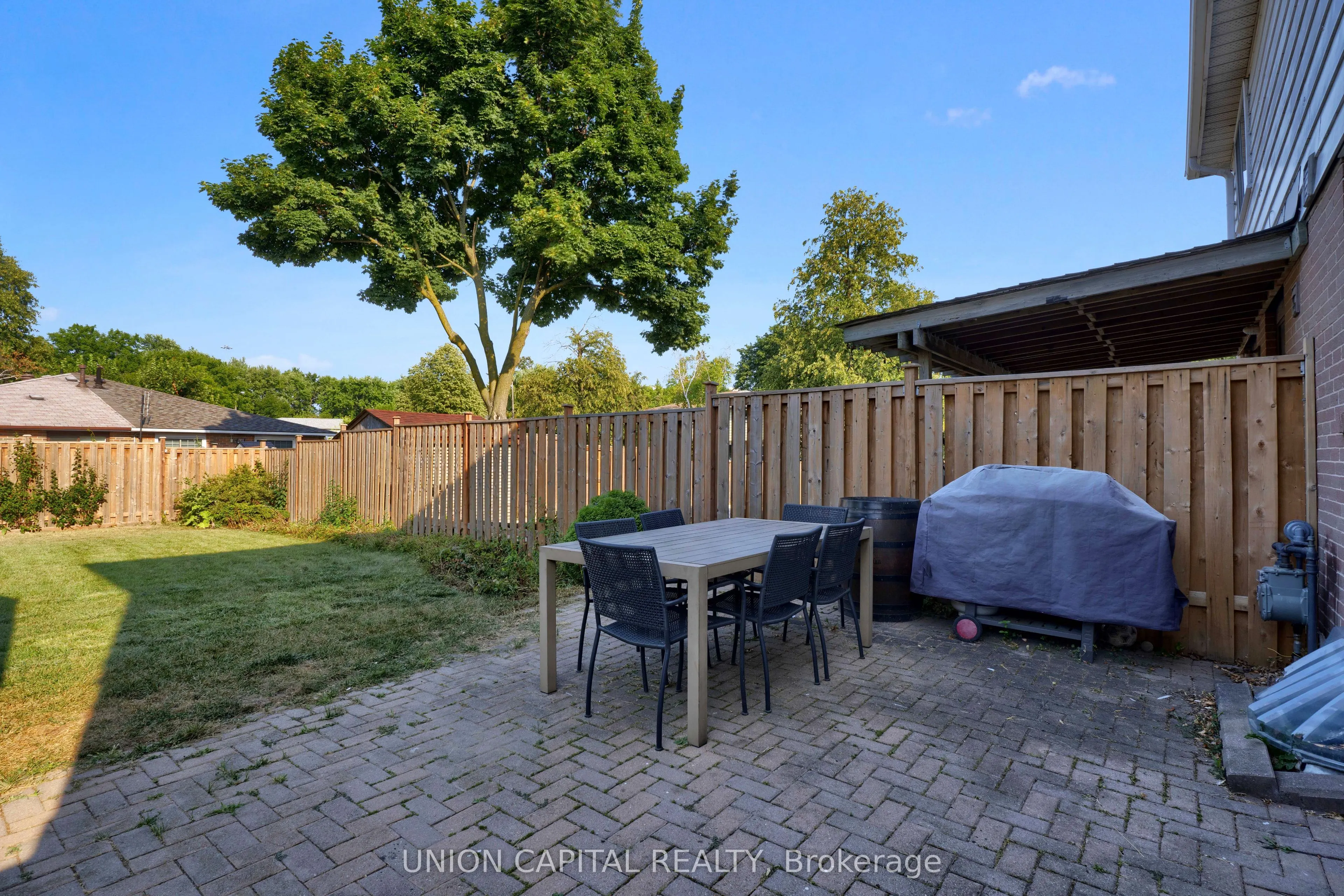 378 Hollyberry Trail
