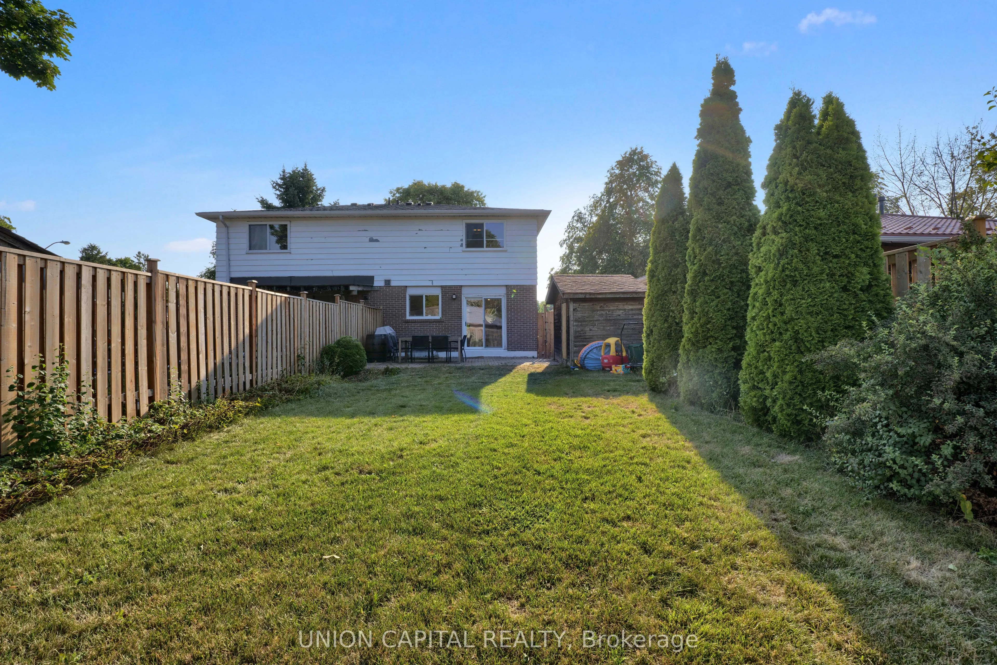 378 Hollyberry Trail