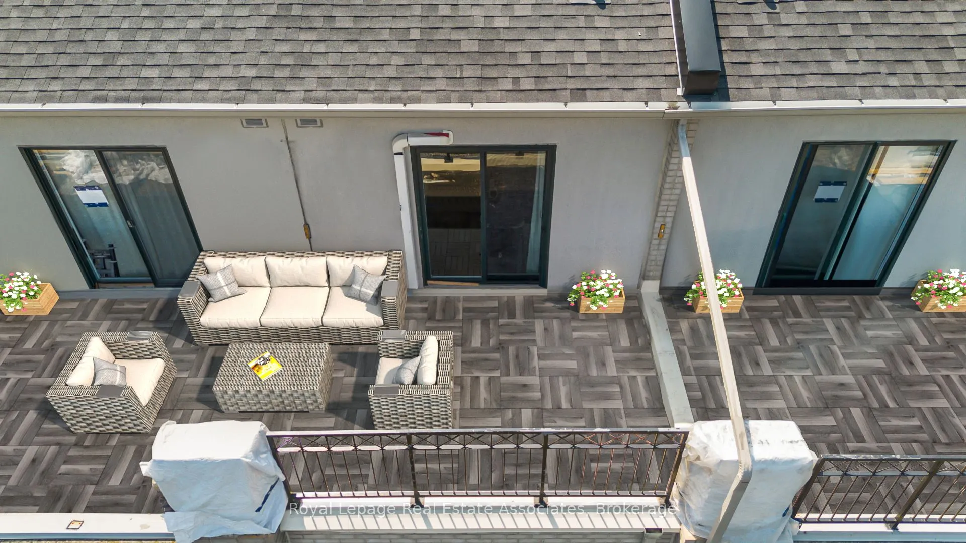 1 Baxter Street, #8