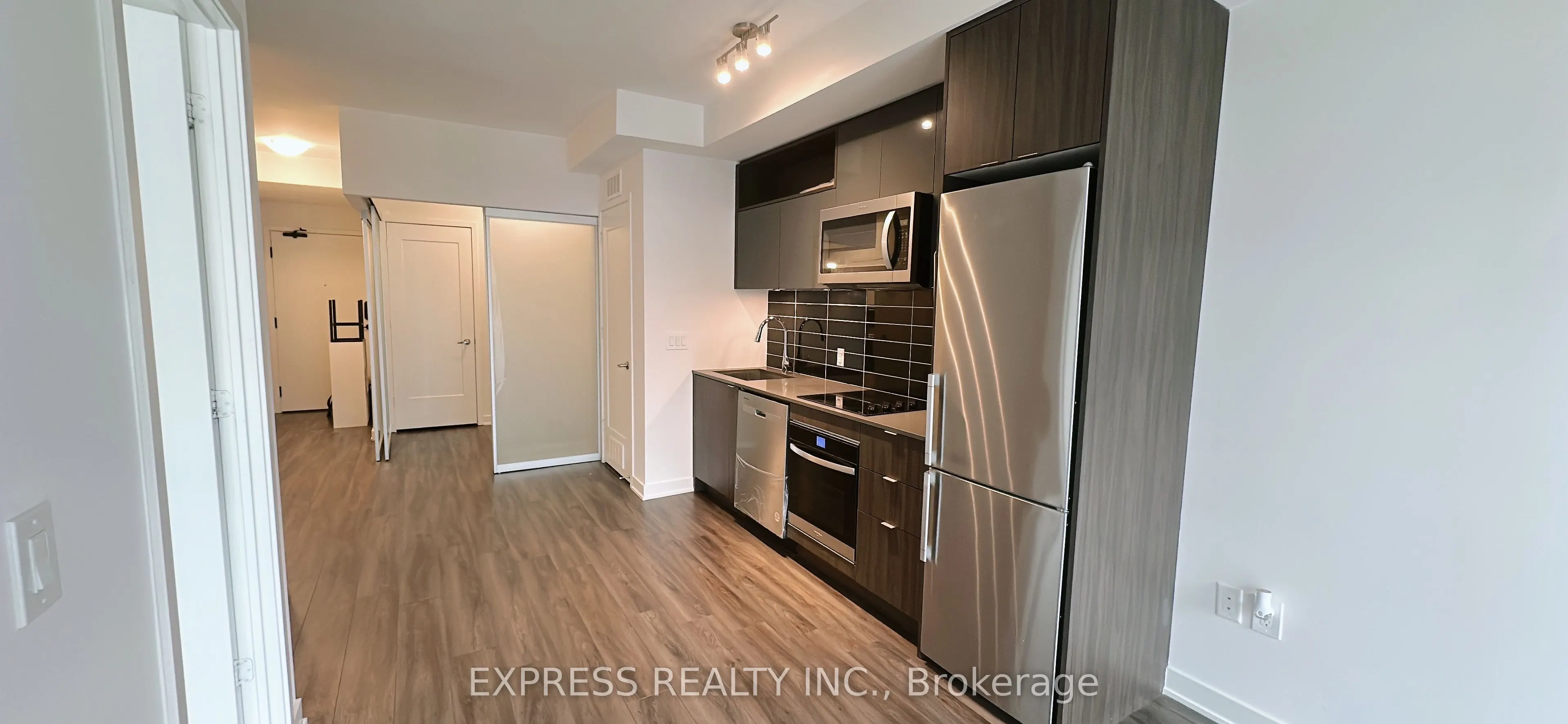 60 Princess Street, #518