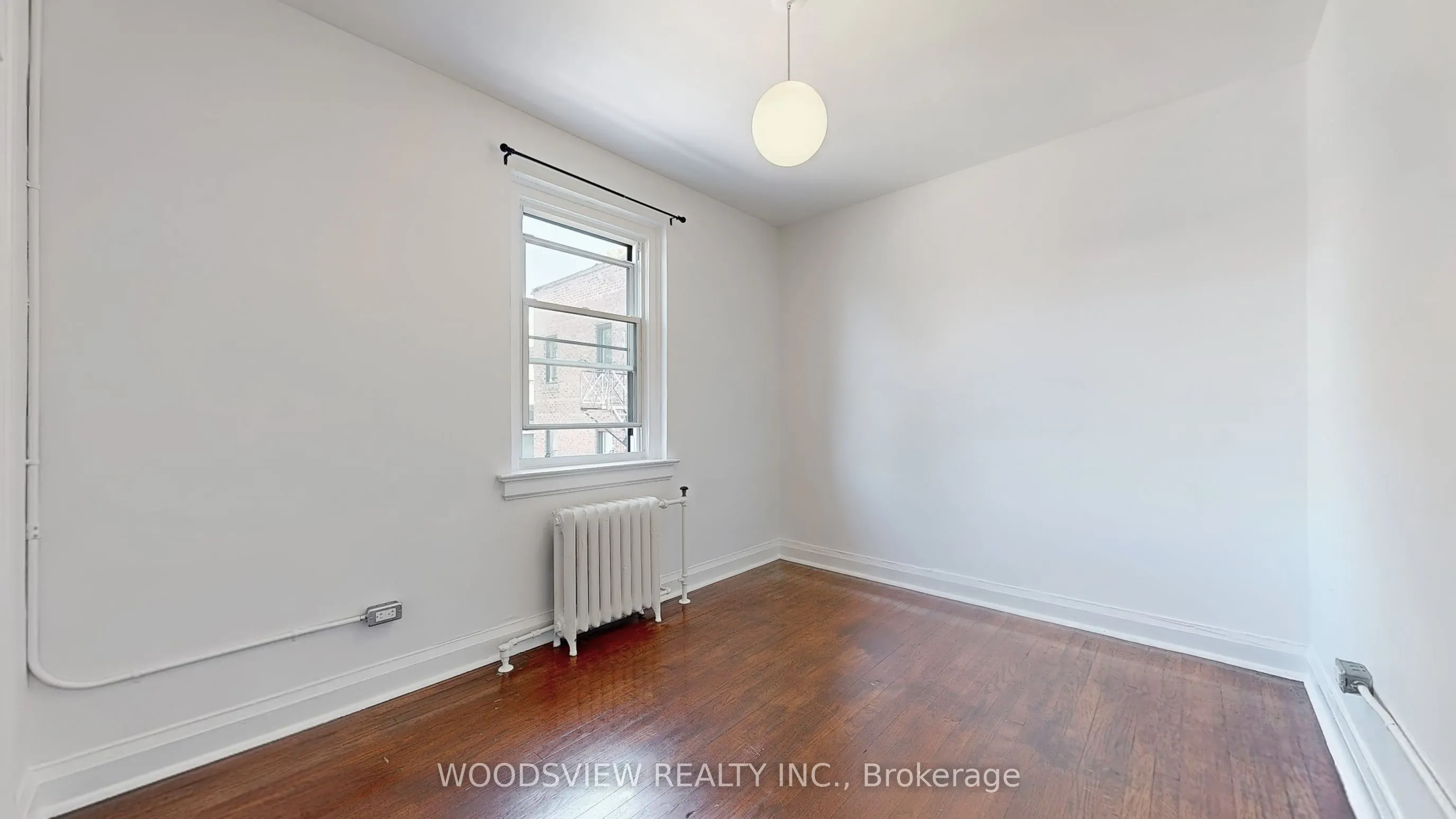 42 Barton Avenue, #19