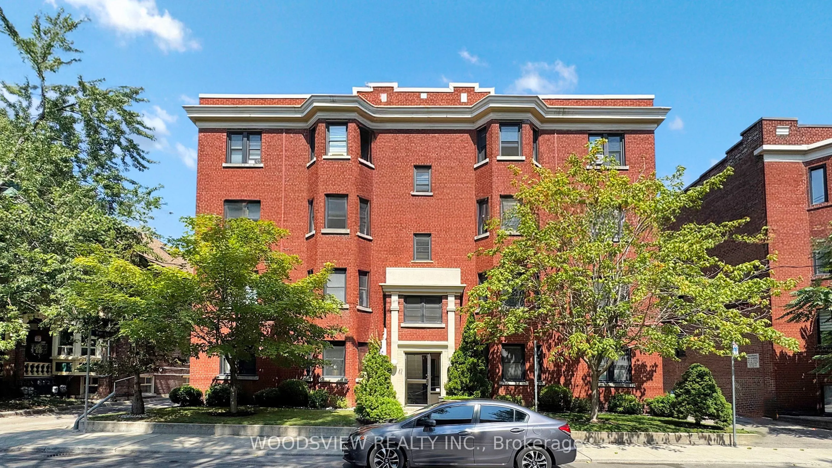 42 Barton Avenue, #19