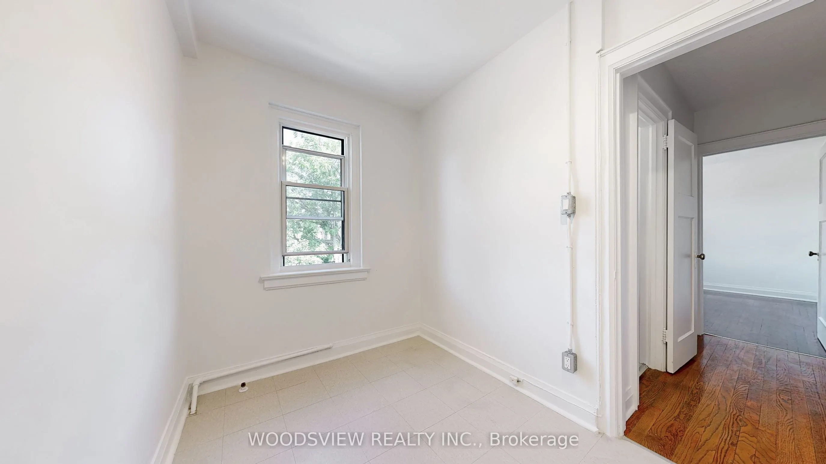 42 Barton Avenue, #19