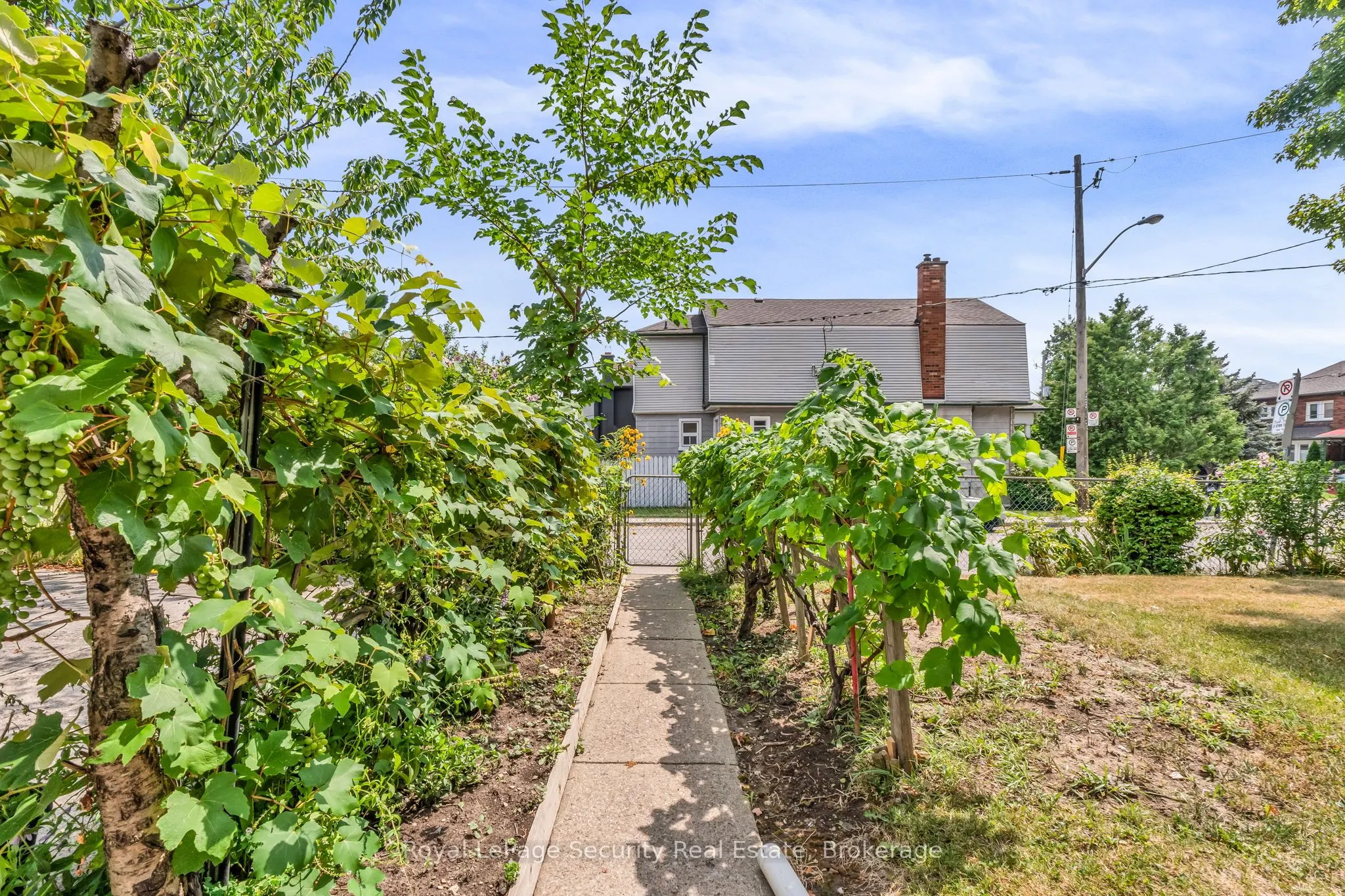 427 Glenholme Avenue