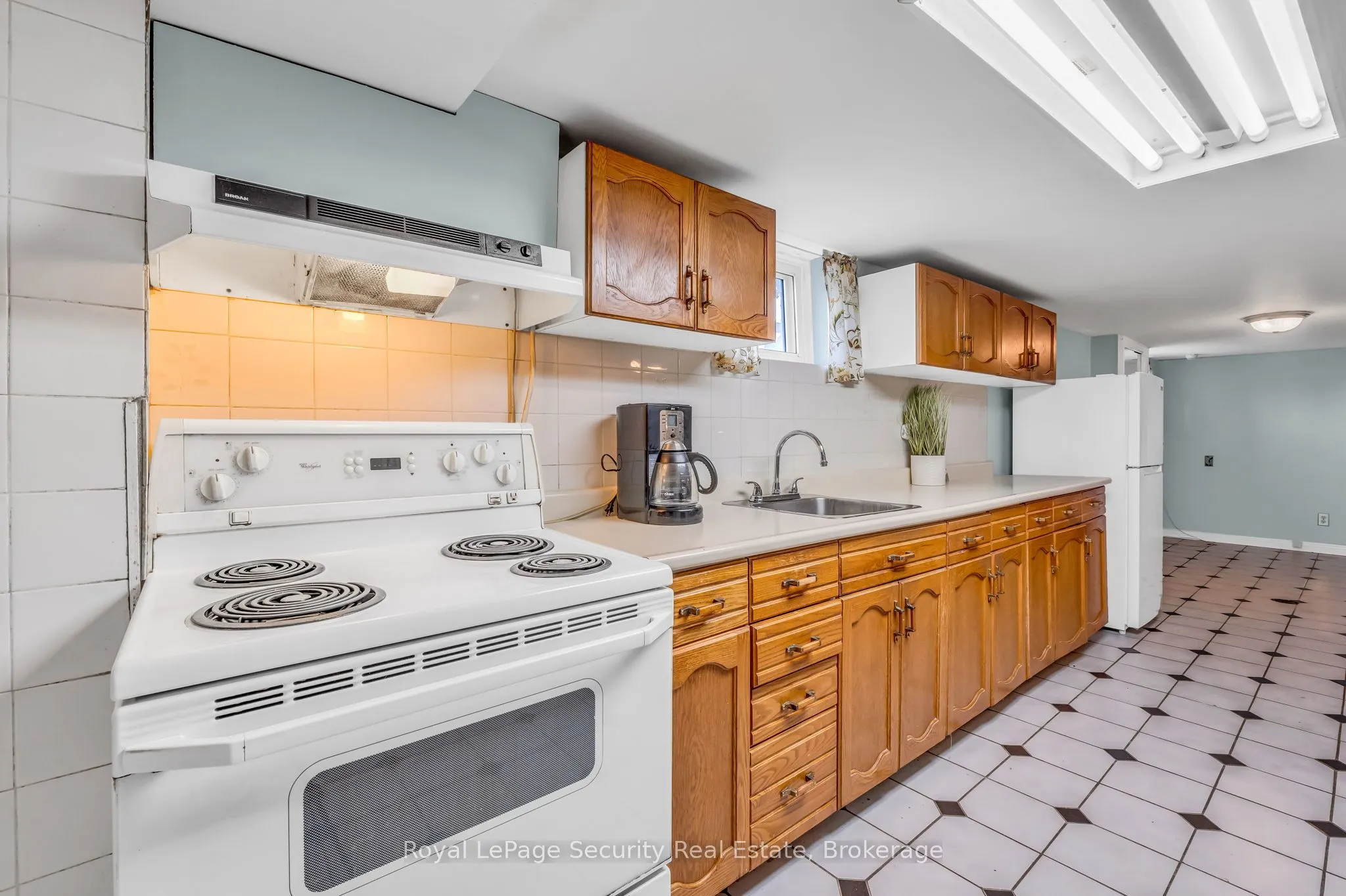 427 Glenholme Avenue