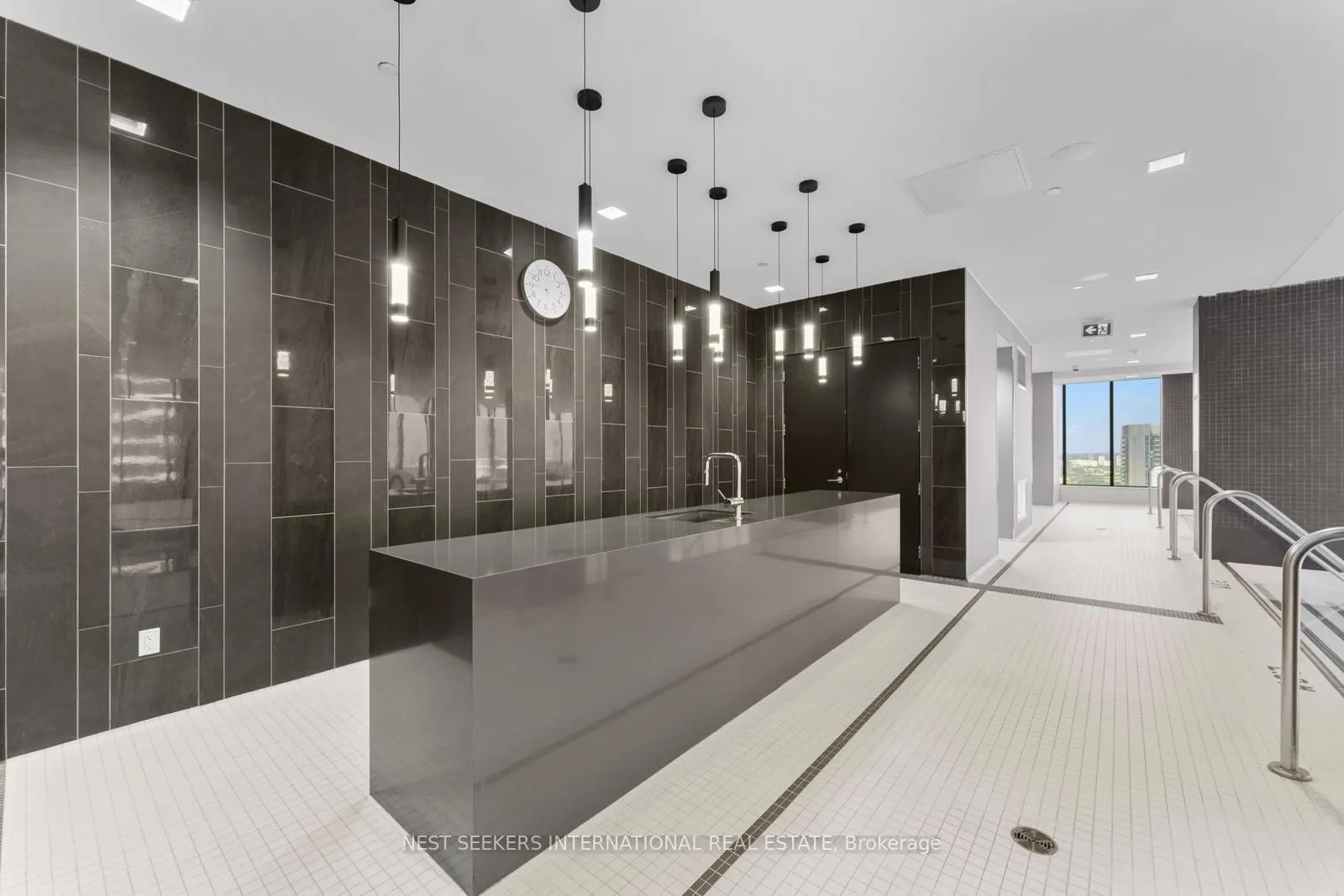 8 Eglinton Avenue E, #4108