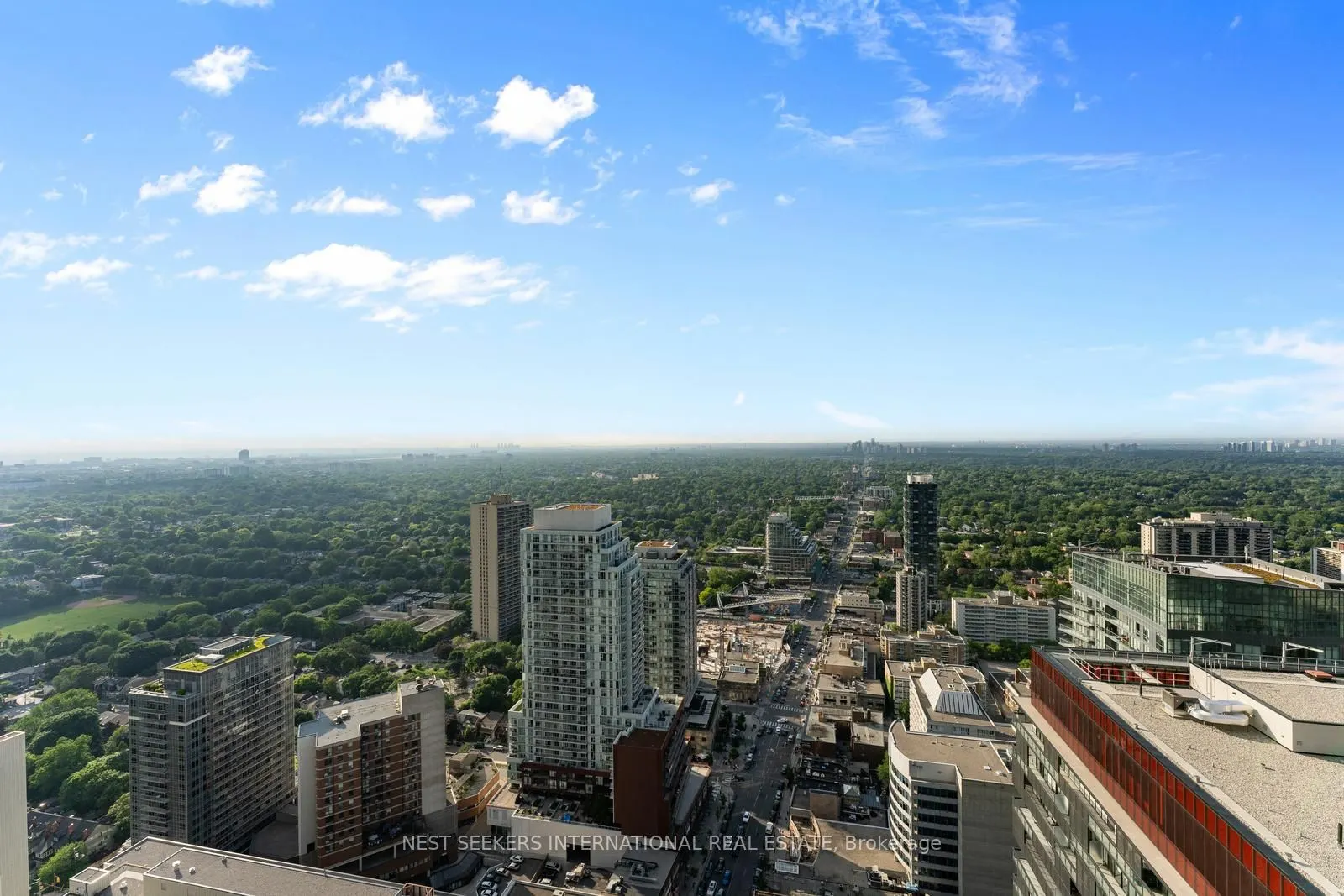 8 Eglinton Avenue E, #4108