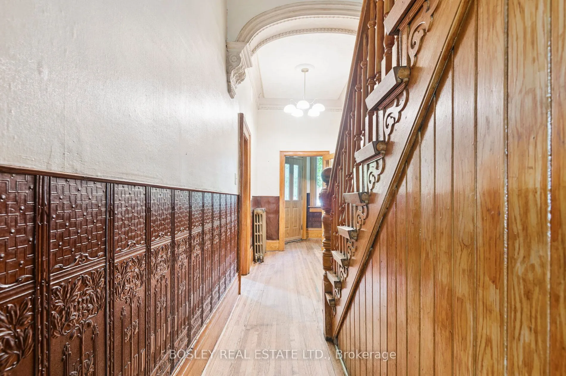 17 Beaconsfield Avenue