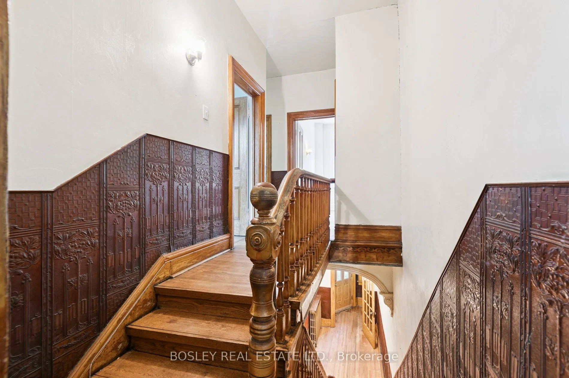 17 Beaconsfield Avenue