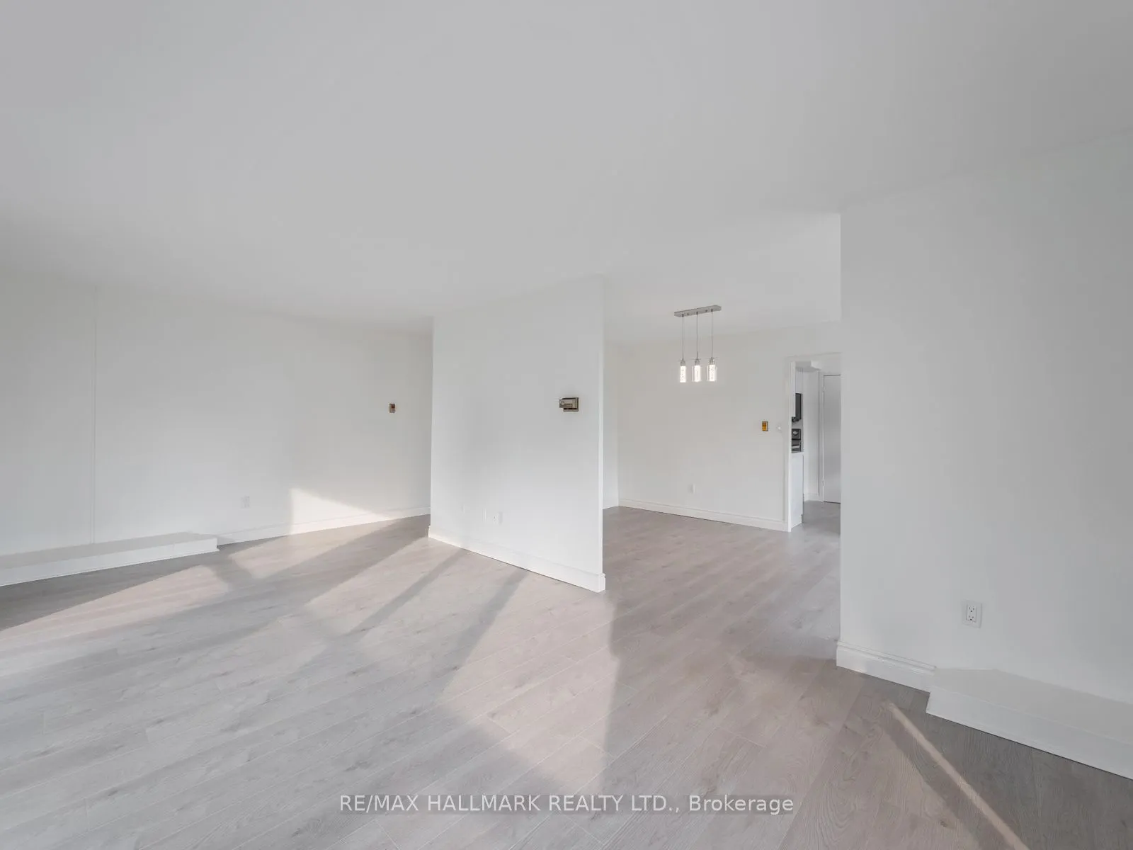 115 Antibes Drive, #206