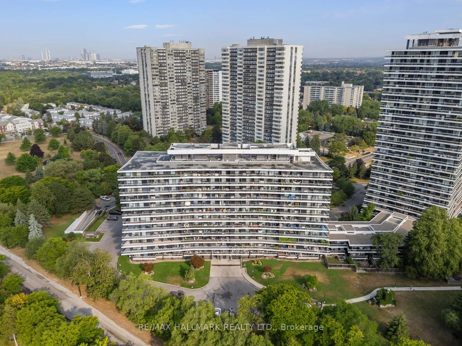 115 Antibes Drive, #206