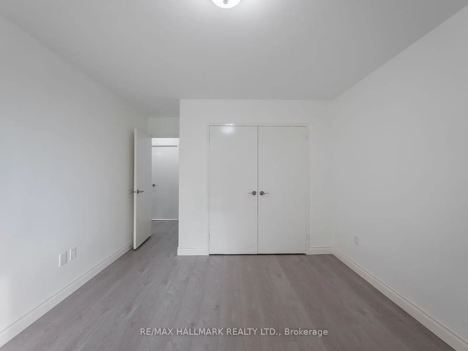 115 Antibes Drive, #206
