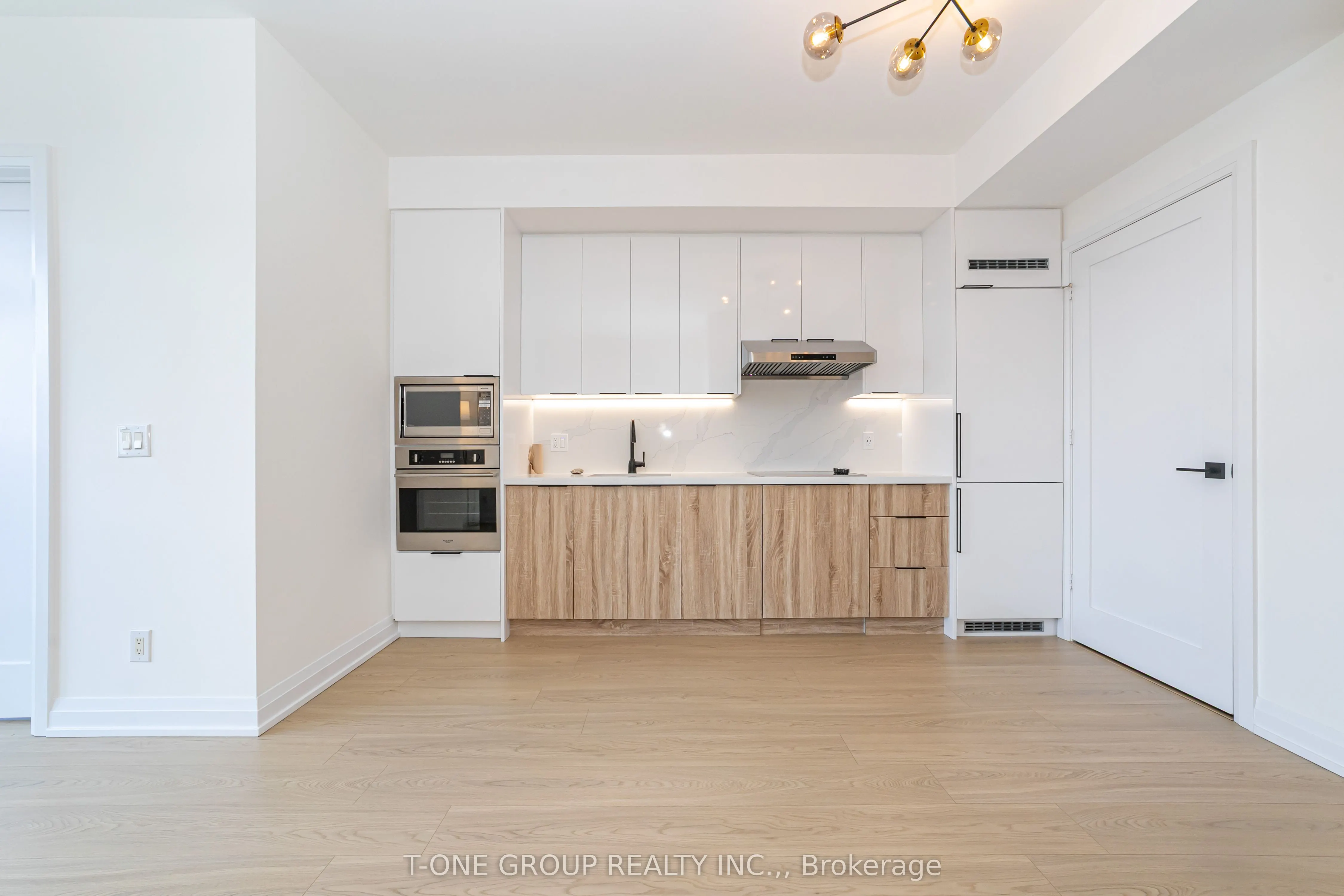 5 Sheppard Avenue E, #4119