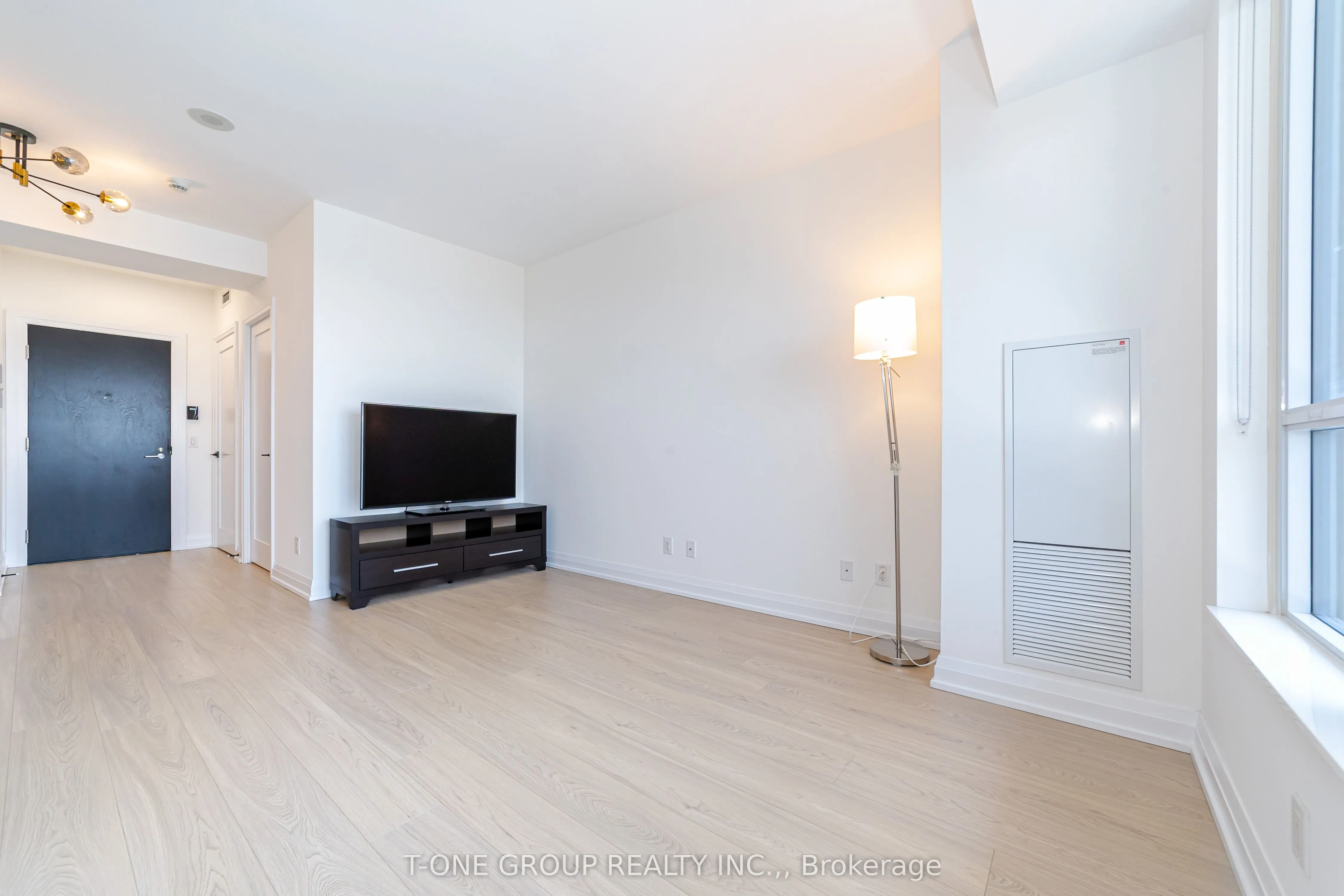 5 Sheppard Avenue E, #4119