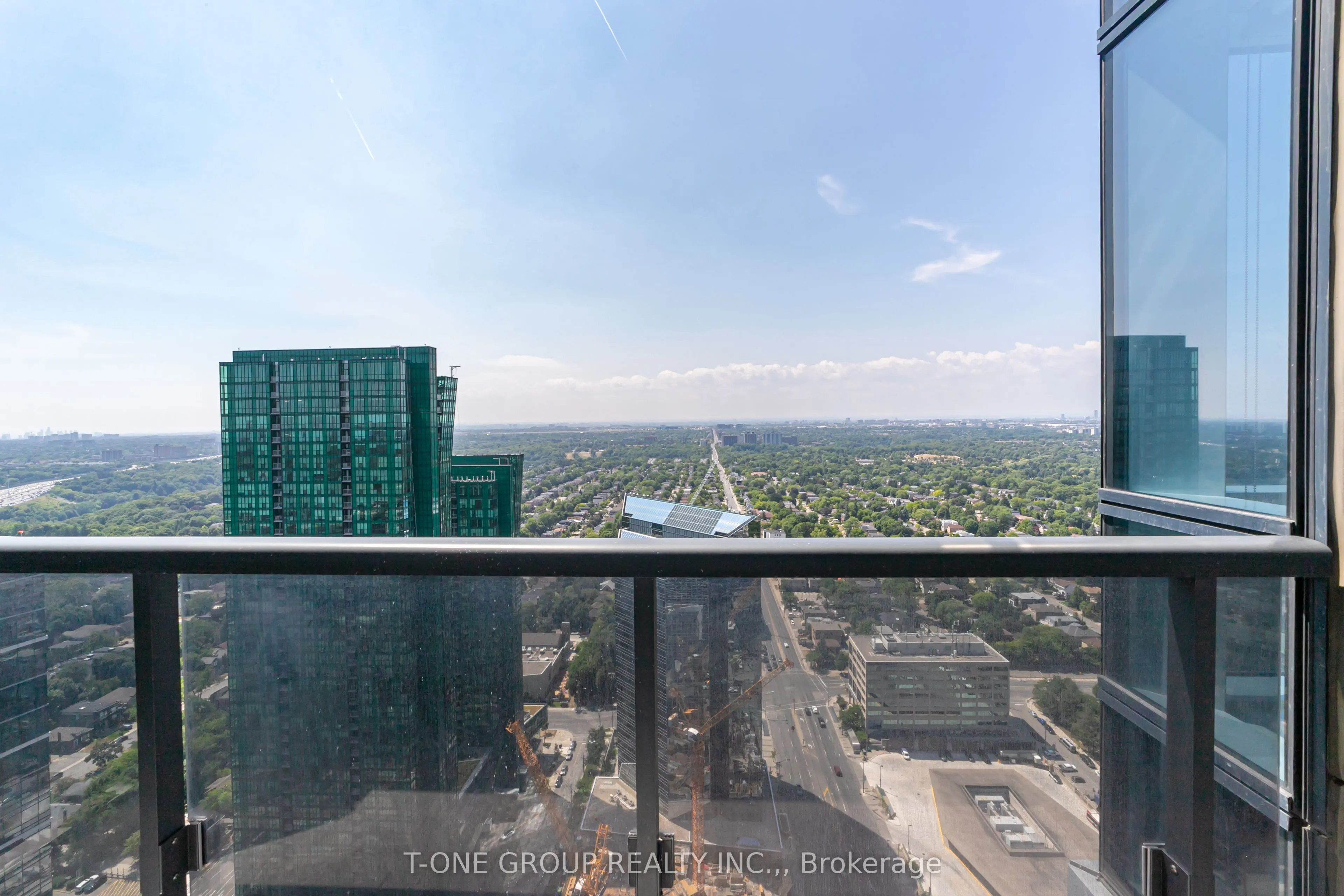 5 Sheppard Avenue E, #4119
