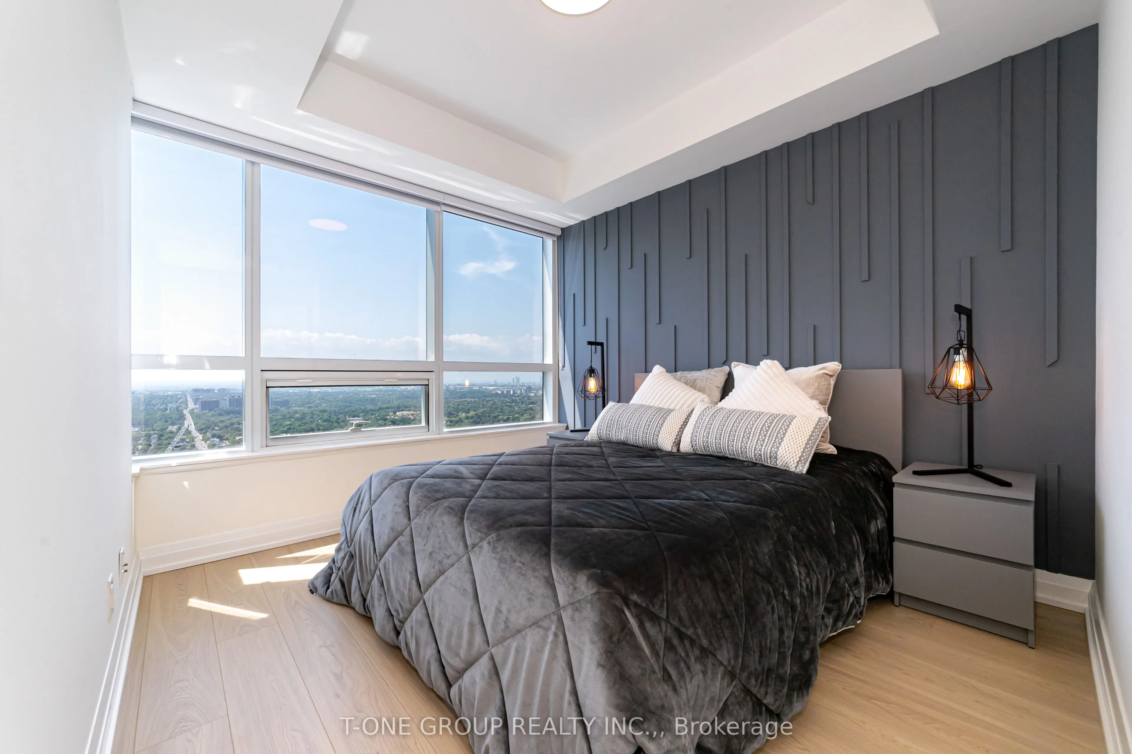 5 Sheppard Avenue E, #4119